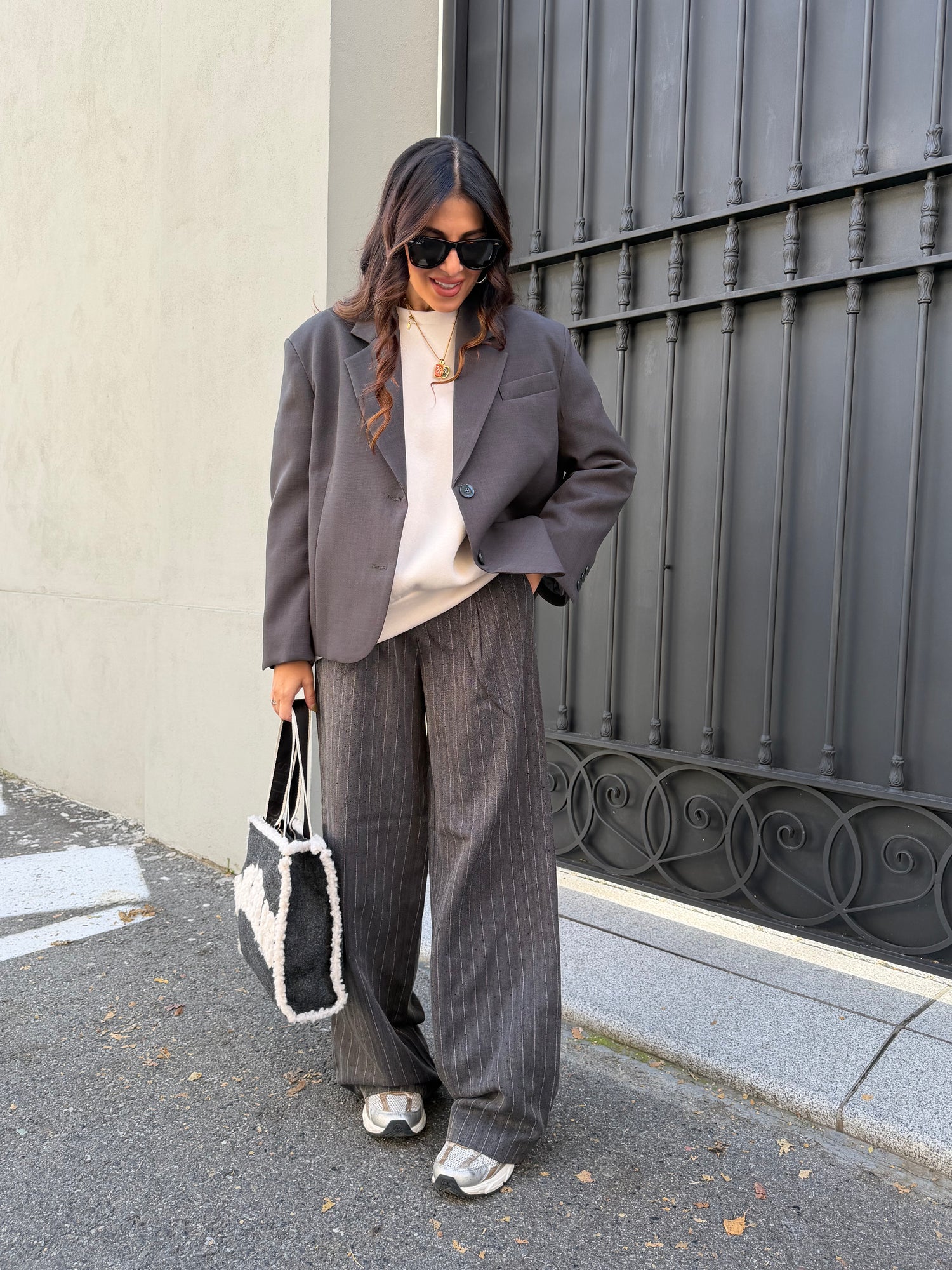 Pantalone “Alya shine” ONLY