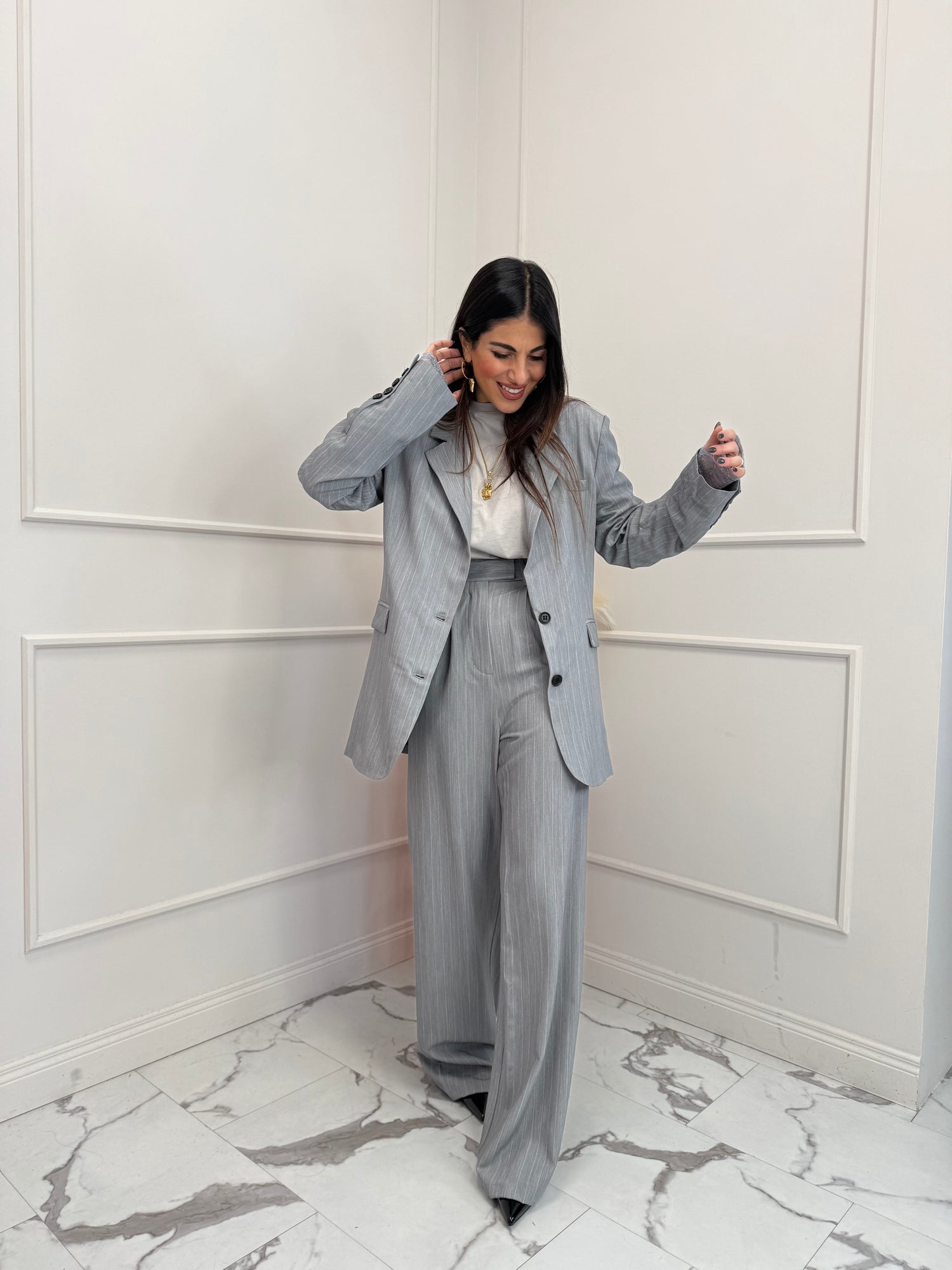 Pantalone wide leg gessato GLAMOROUS