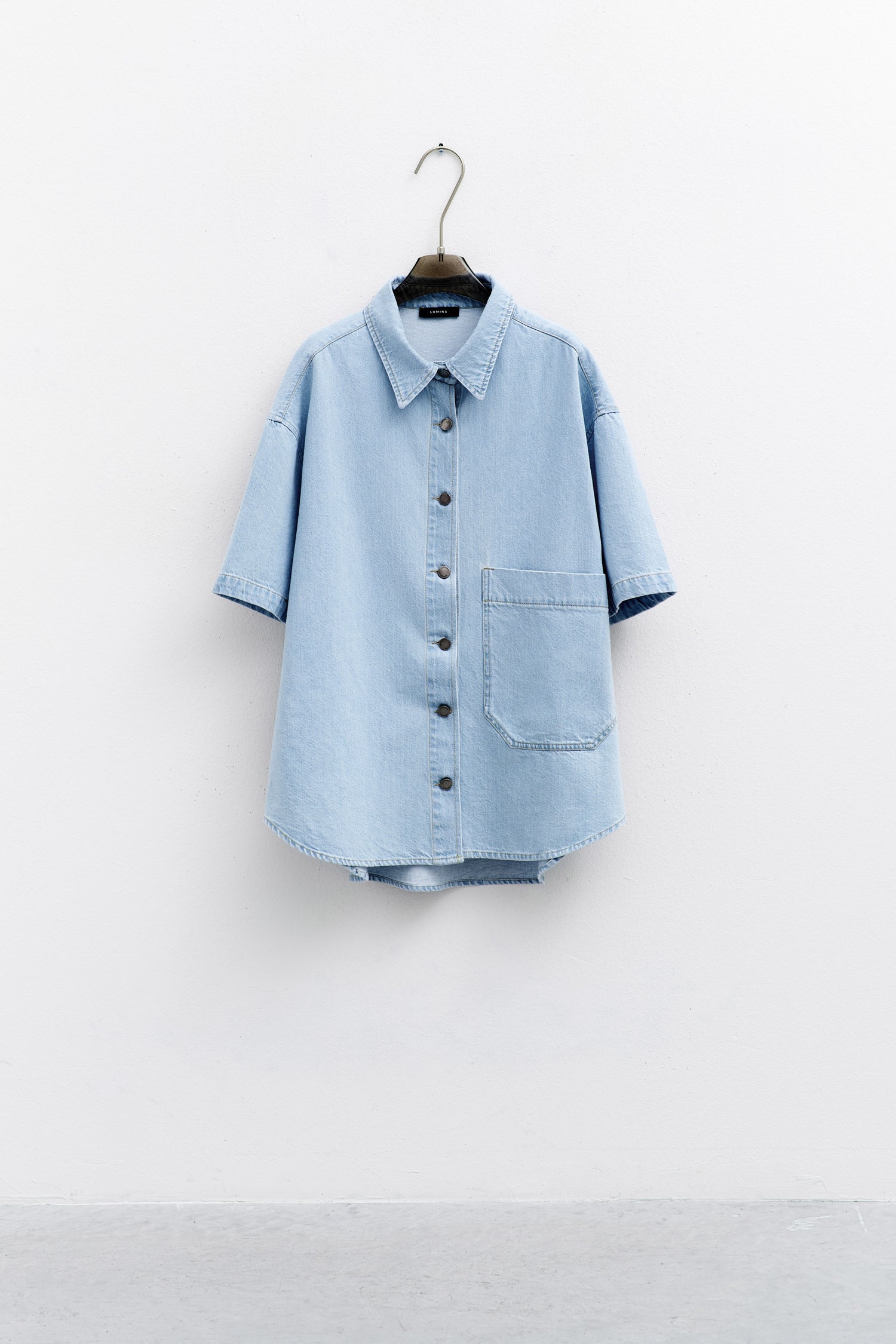 Camicia over denim LUMINA