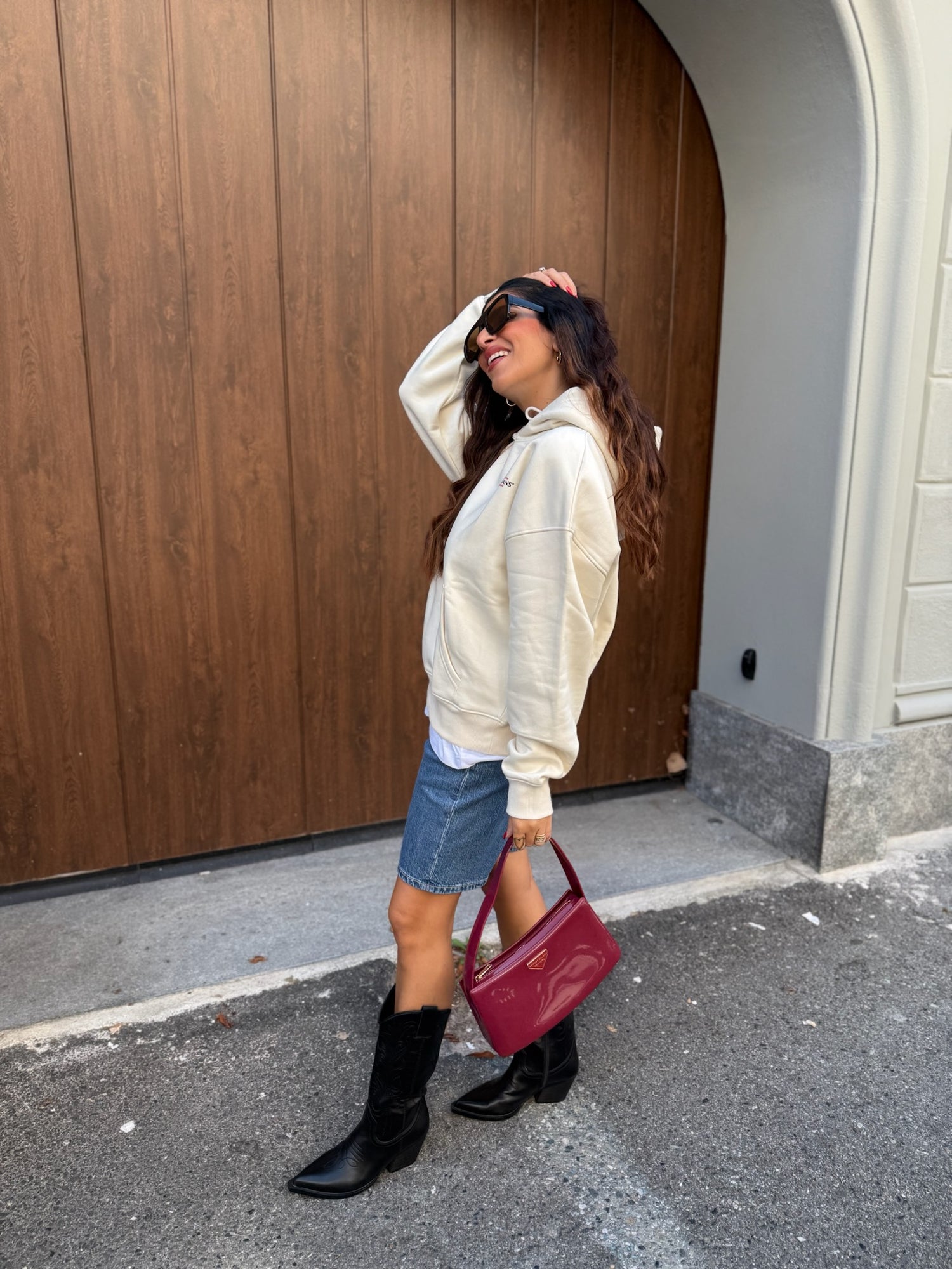 Felpa cappuccio over logo GUESS JEANS