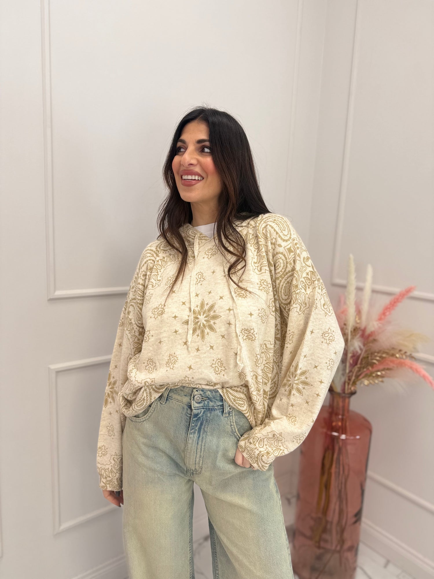 Maglia con cappuccio bandana ADORÉ