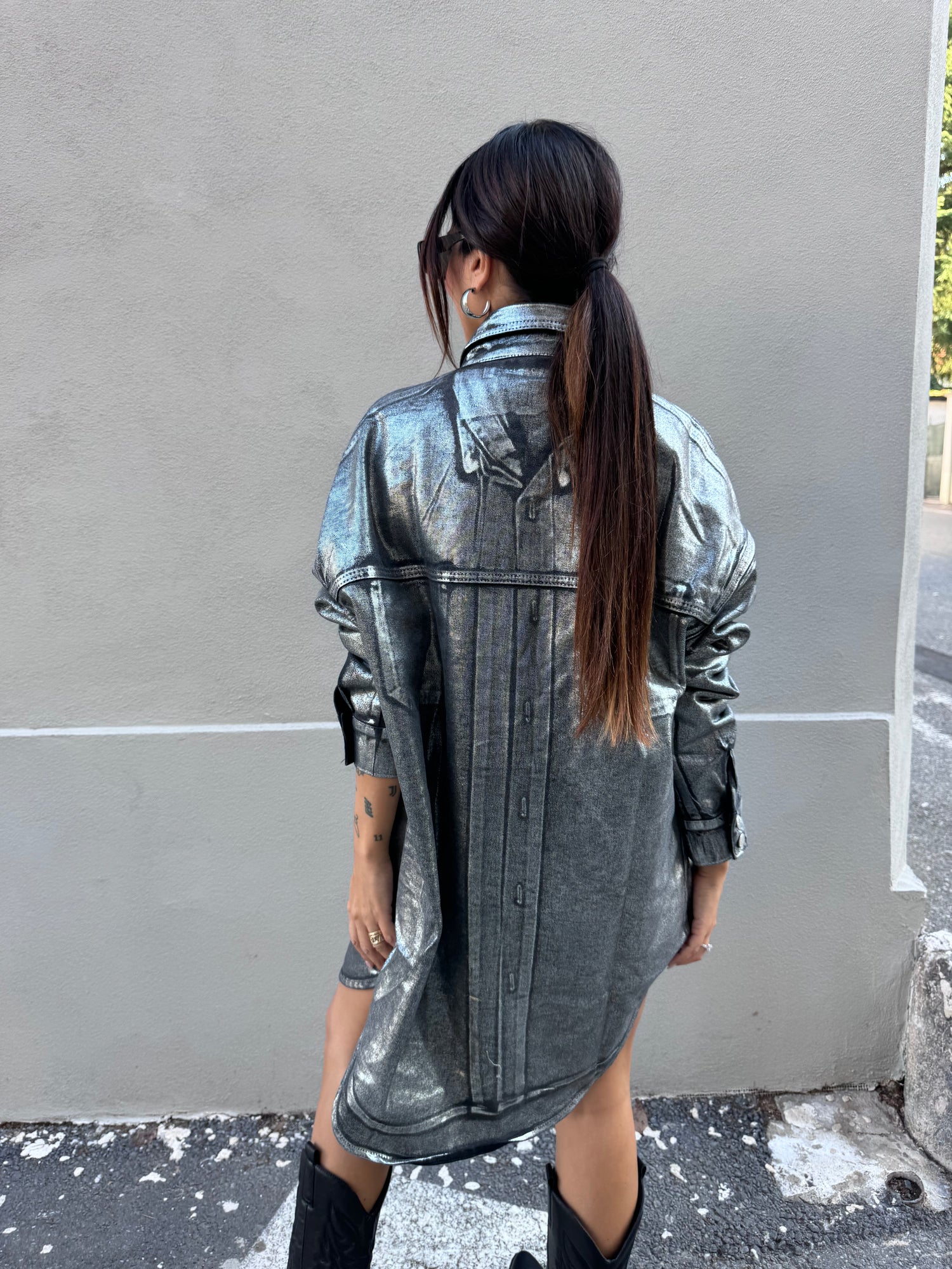 Camicia over effetto spalmato GLAMOROUS