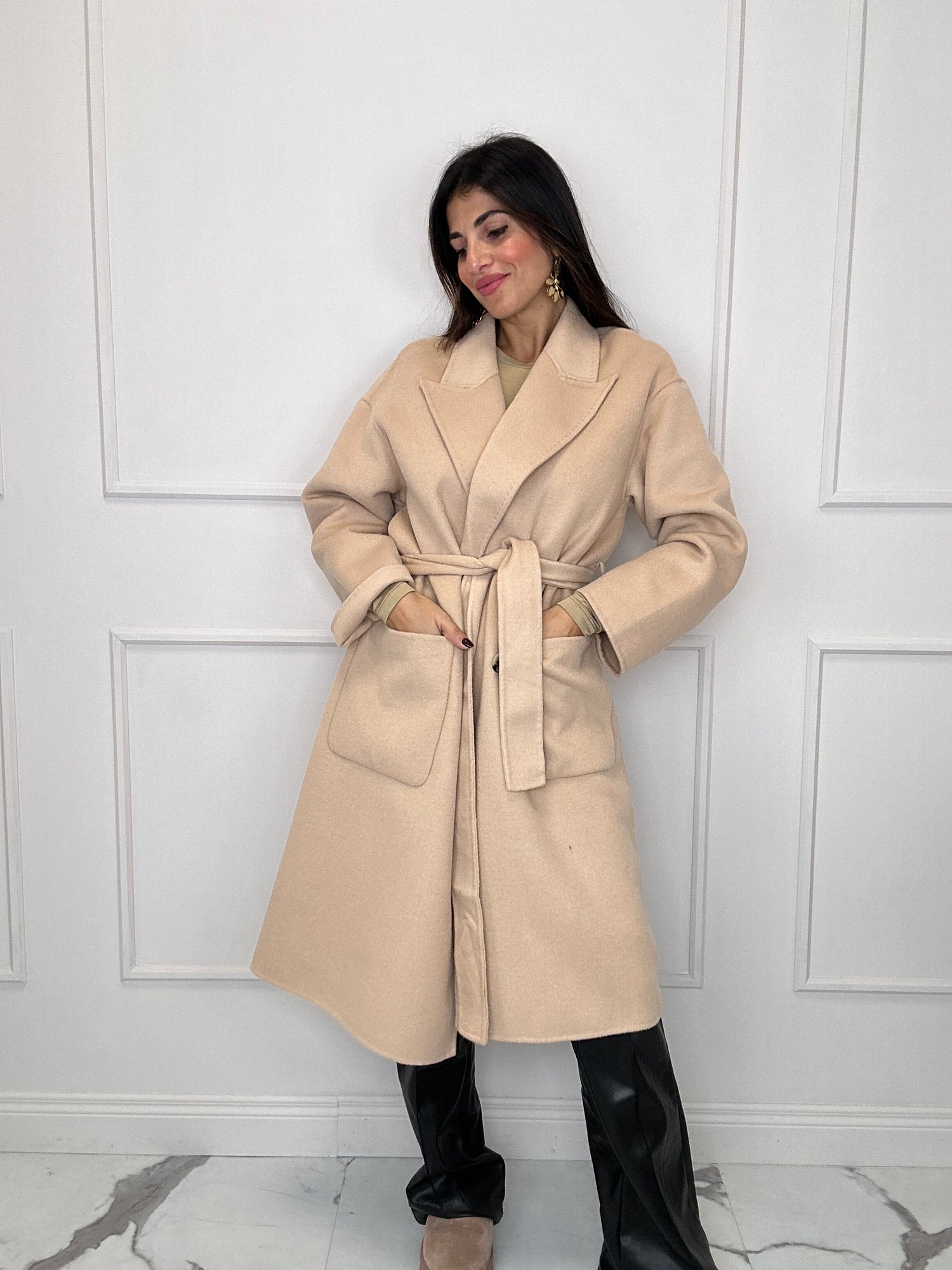 Cappotto con cintura VICOLO