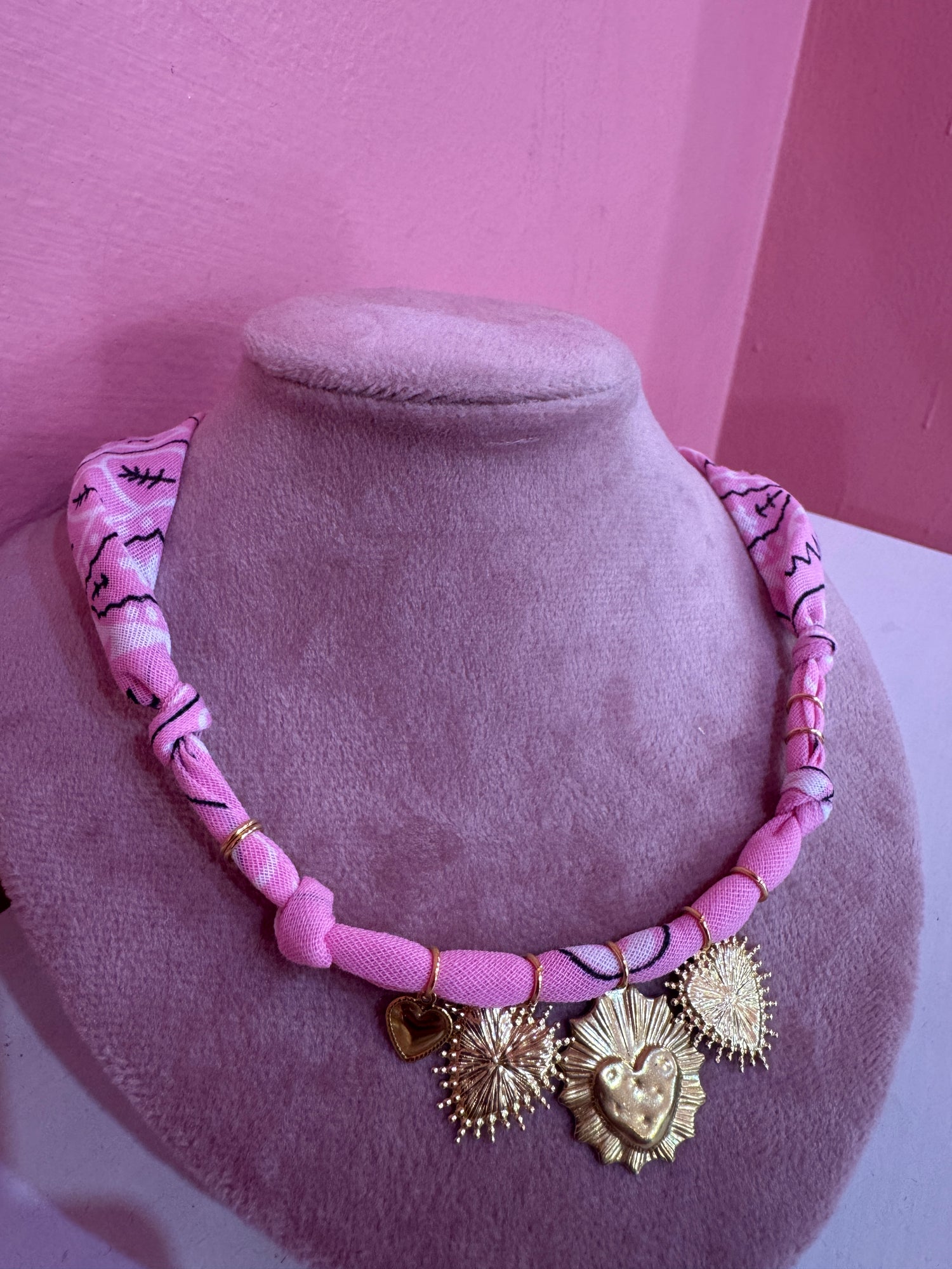 Collana bandana “Heart” BADHNATI JEWELRY