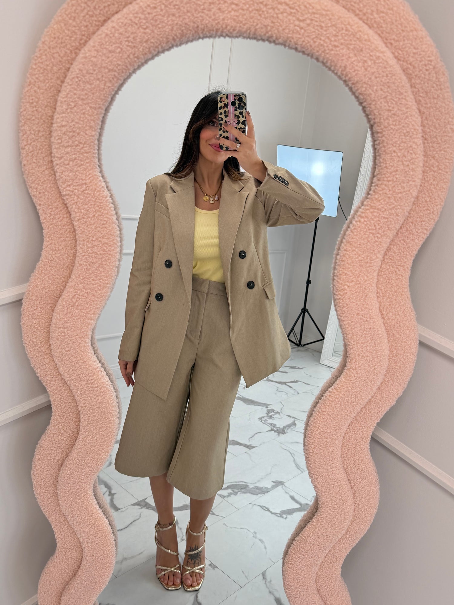 Blazer tailleur “Ludmilla” GLAMOROUS by NARRATED