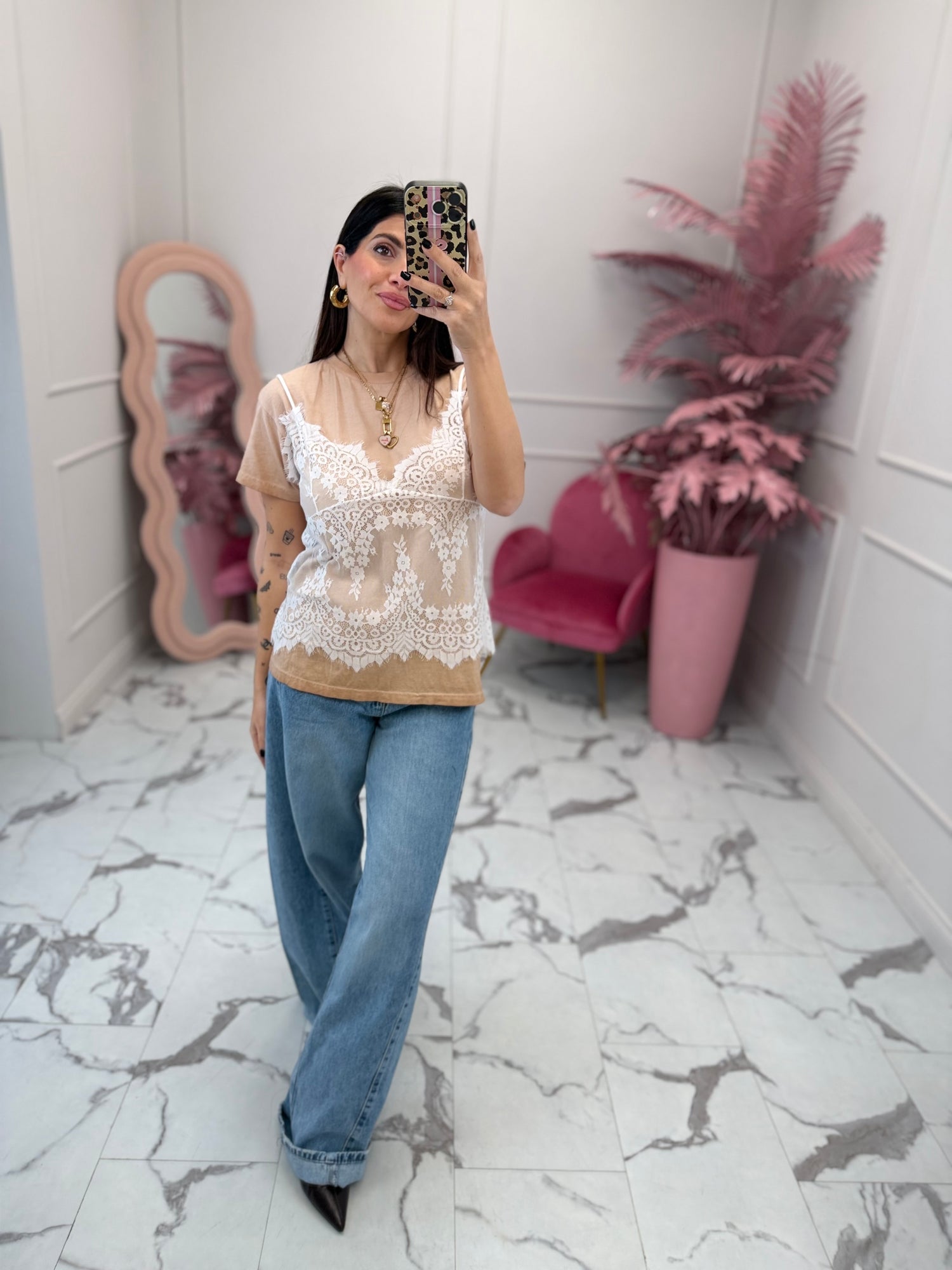 T-shirt used con top pizzo HAVE ONE