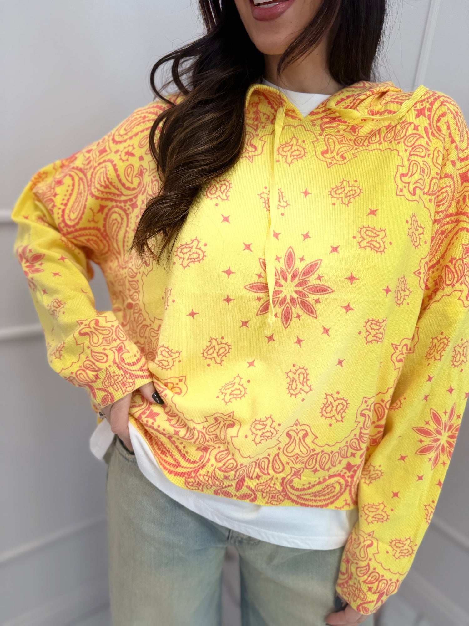 Maglia con cappuccio bandana ADORÉ