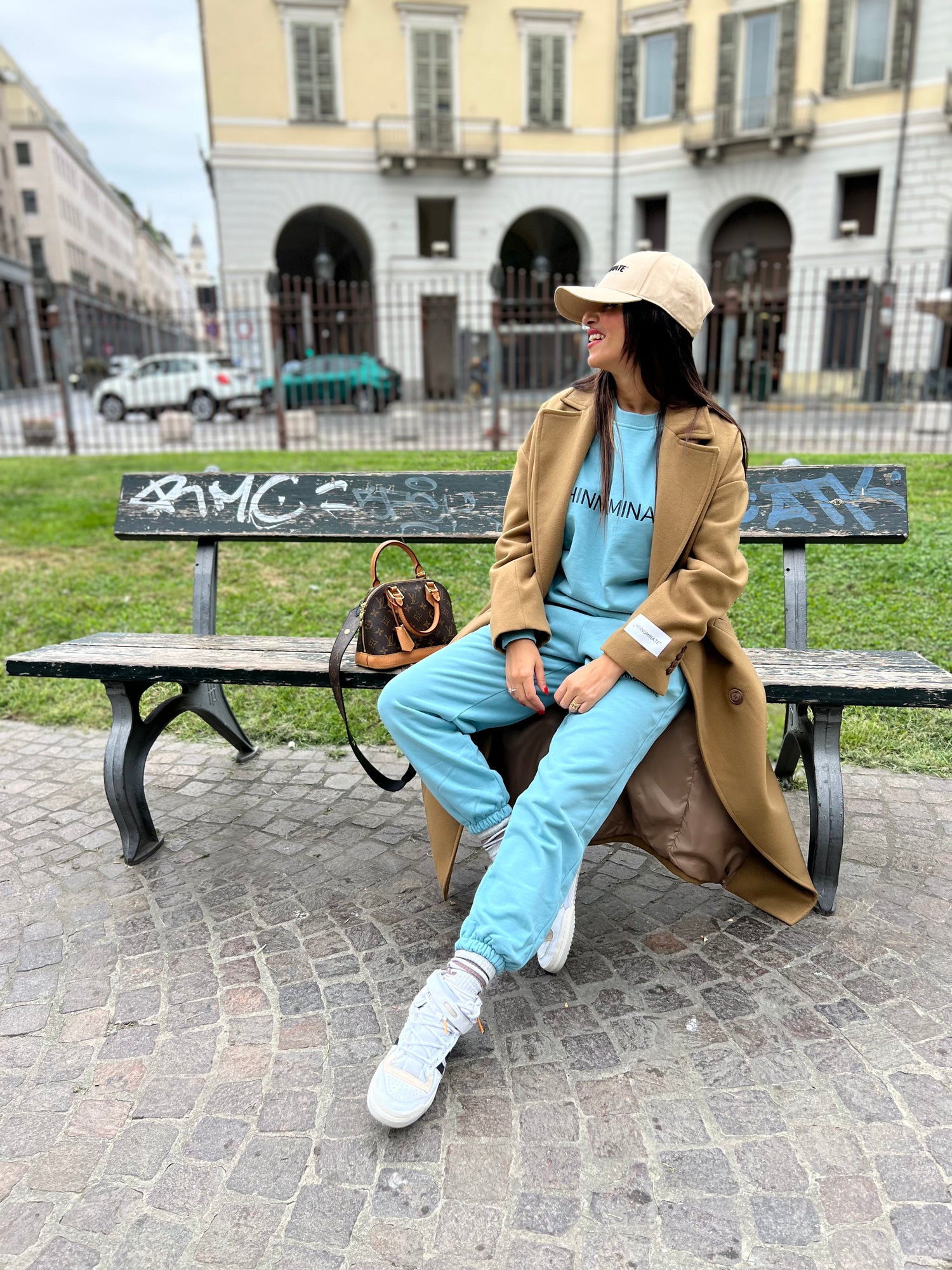 Pantalone in felpa logo HINNOMINATE