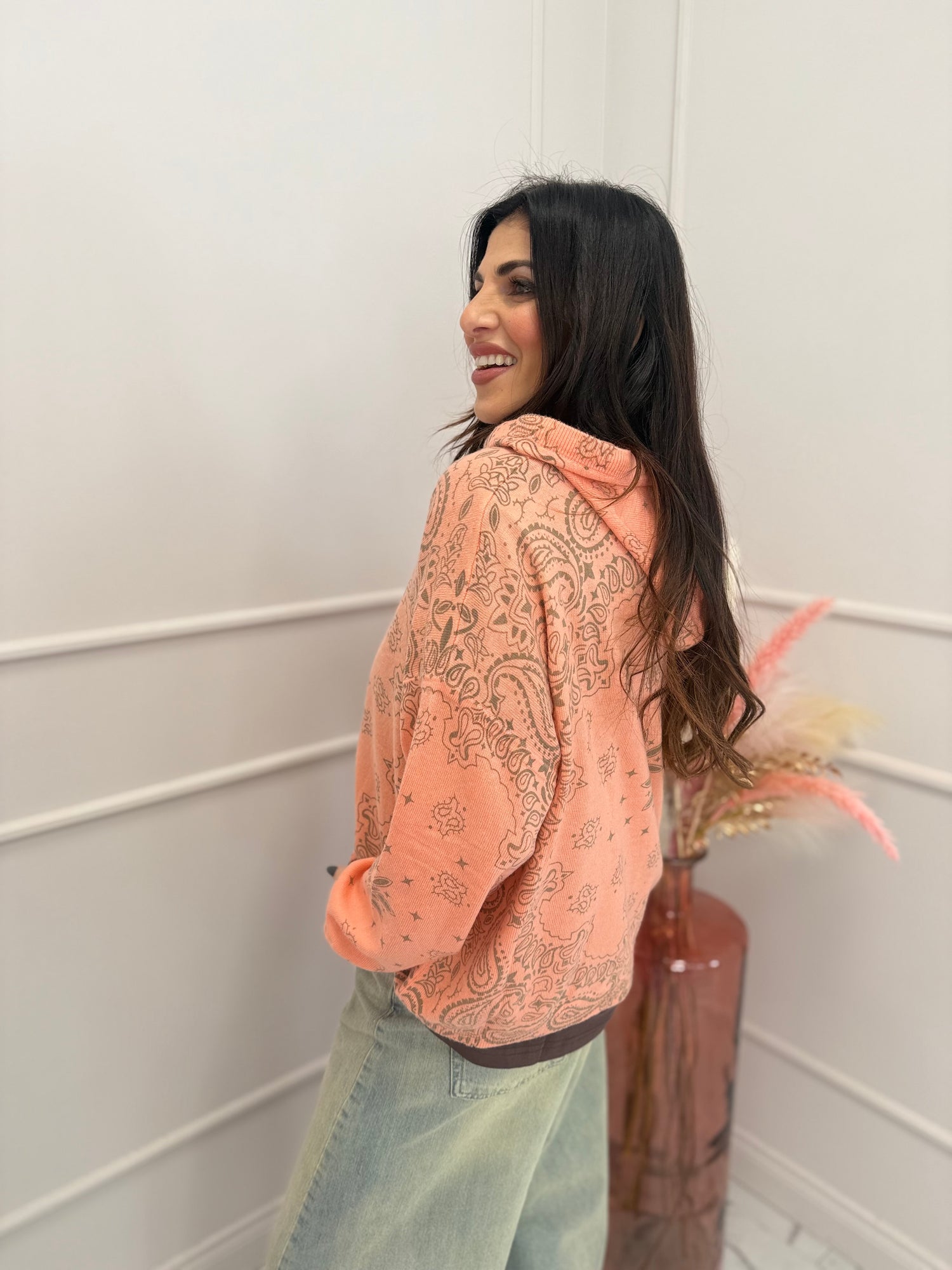 Maglia con cappuccio bandana ADORÉ