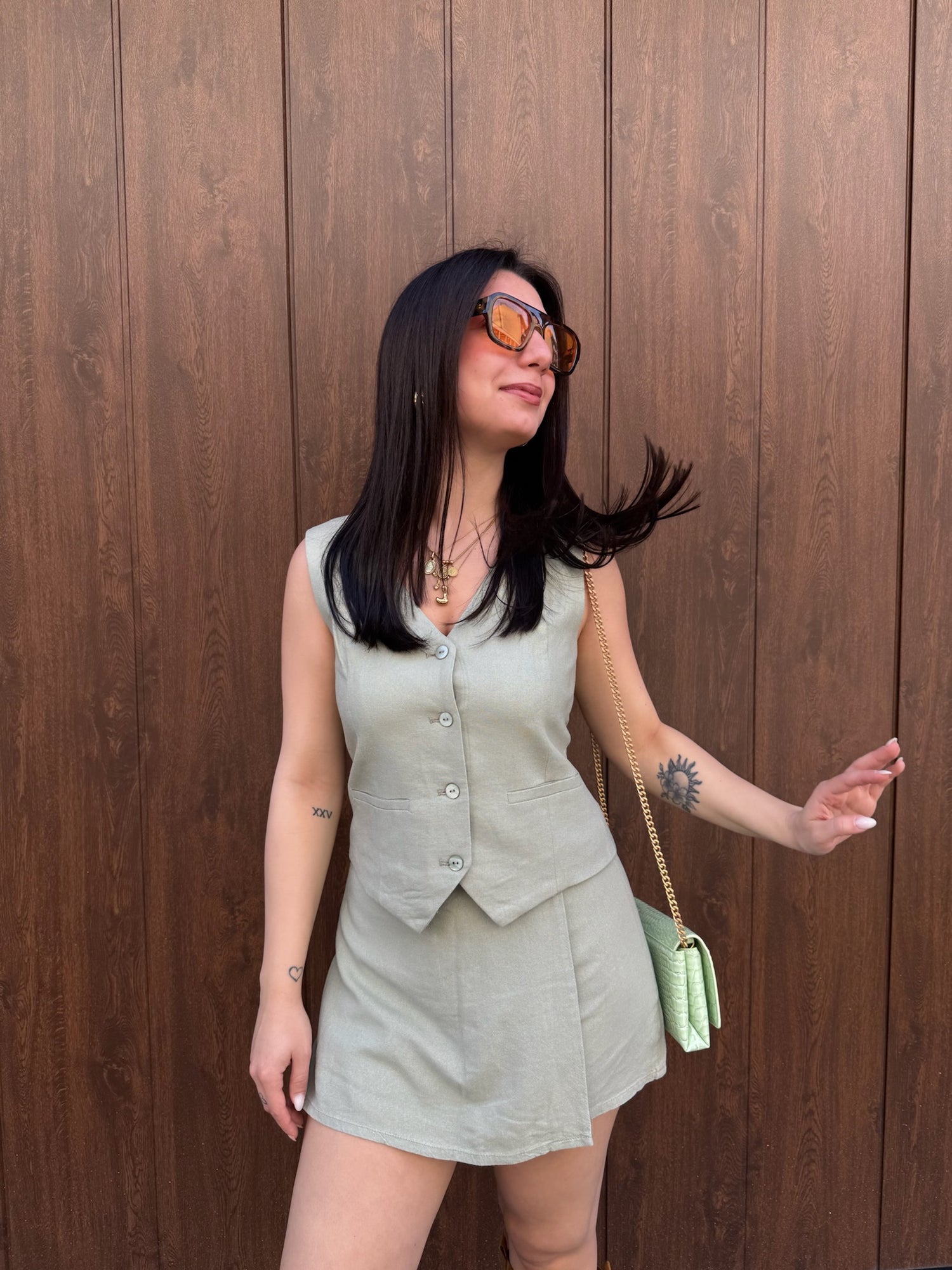 Gonna shorts “Caro” ONLY