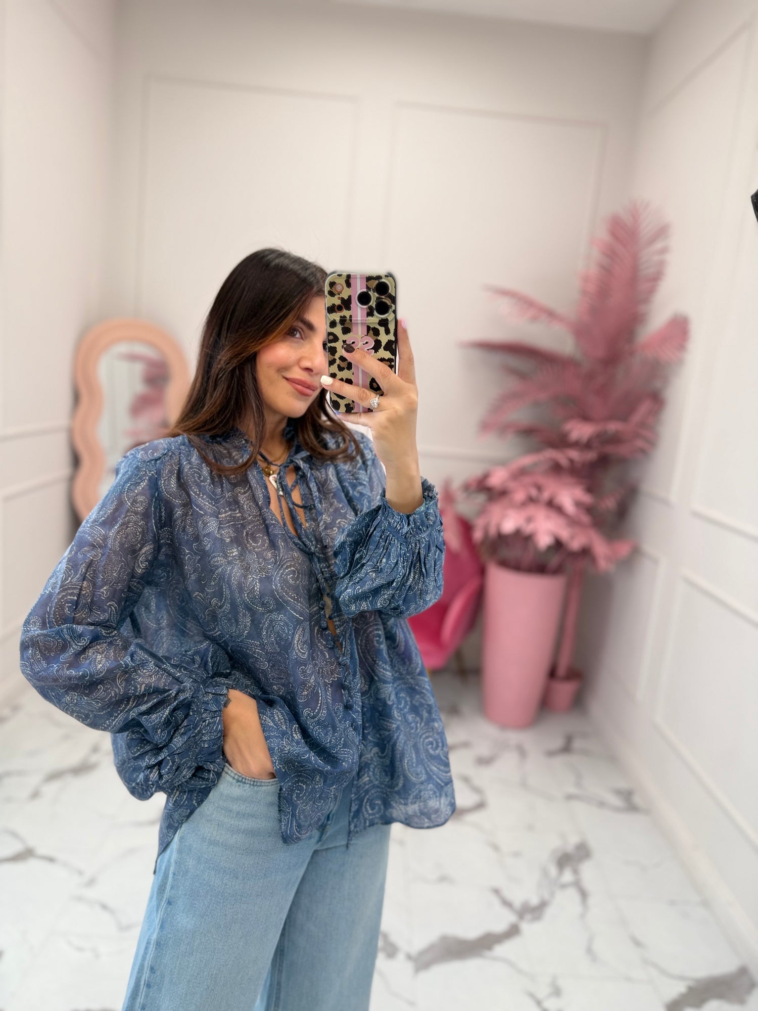 Blusa “Anika Blue” GLAMOROUS