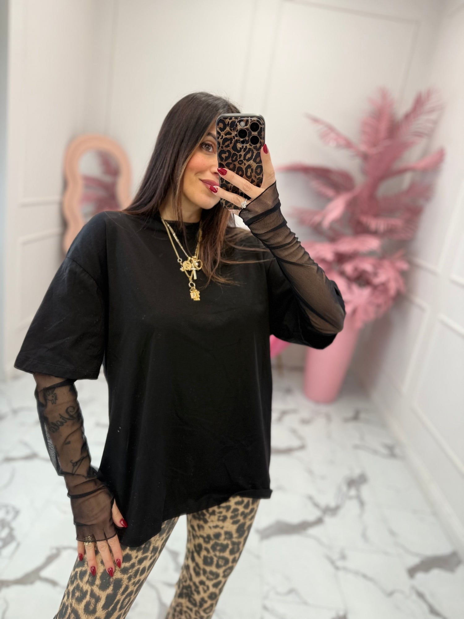 T-shirt over “Tulle” VICOLO