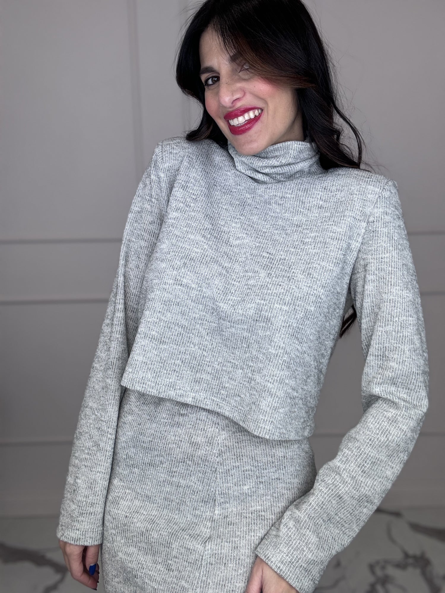 Maglia collo alto spalline HAVE ONE