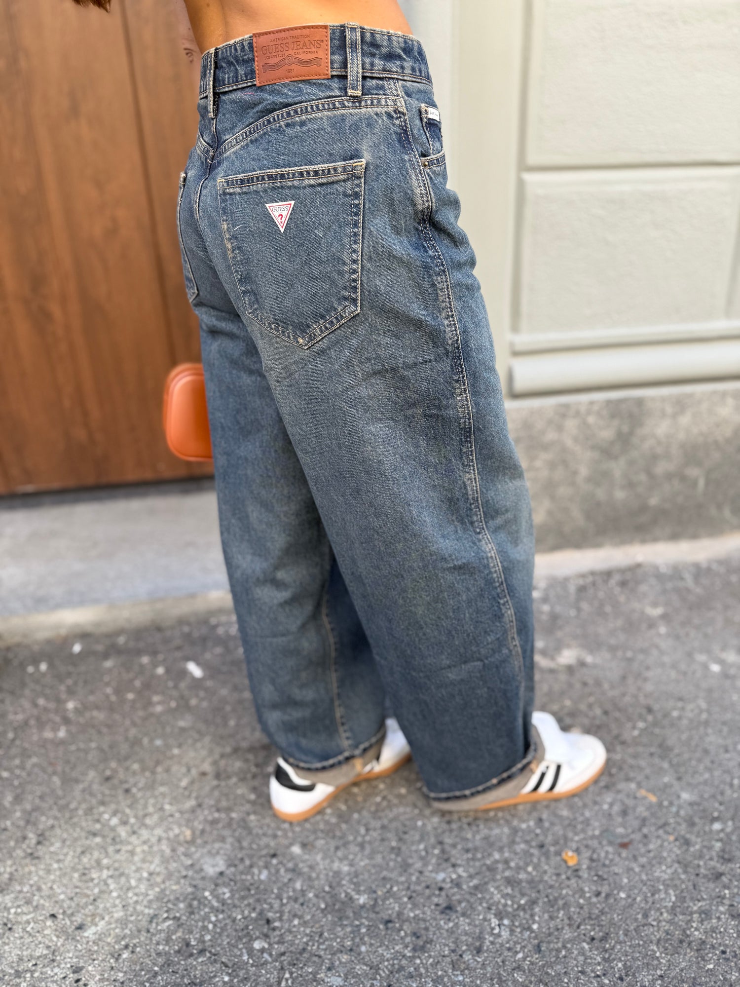 Jeans barrel GUESS JEANS