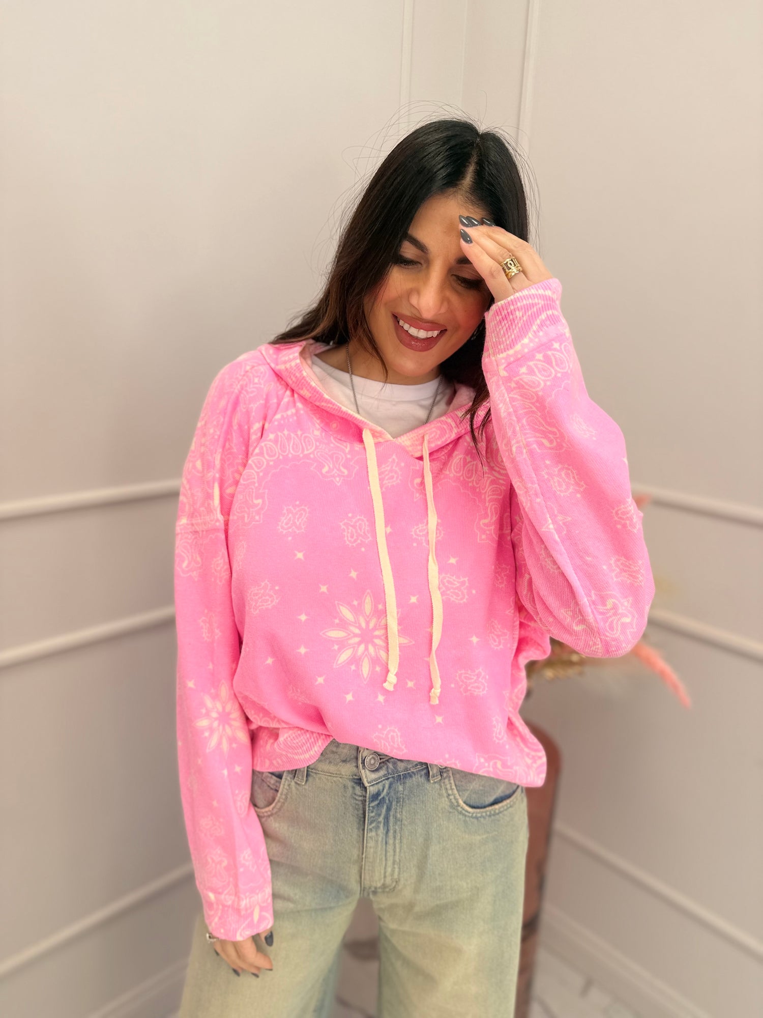 Maglia con cappuccio bandana ADORÉ