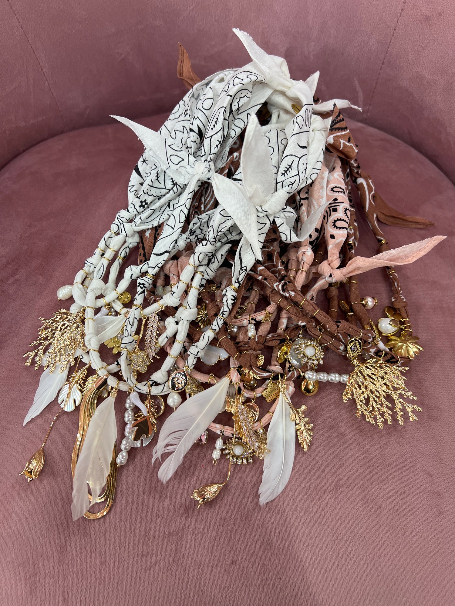 Collana bandana “Coachella” BADHNATI JEWELRY