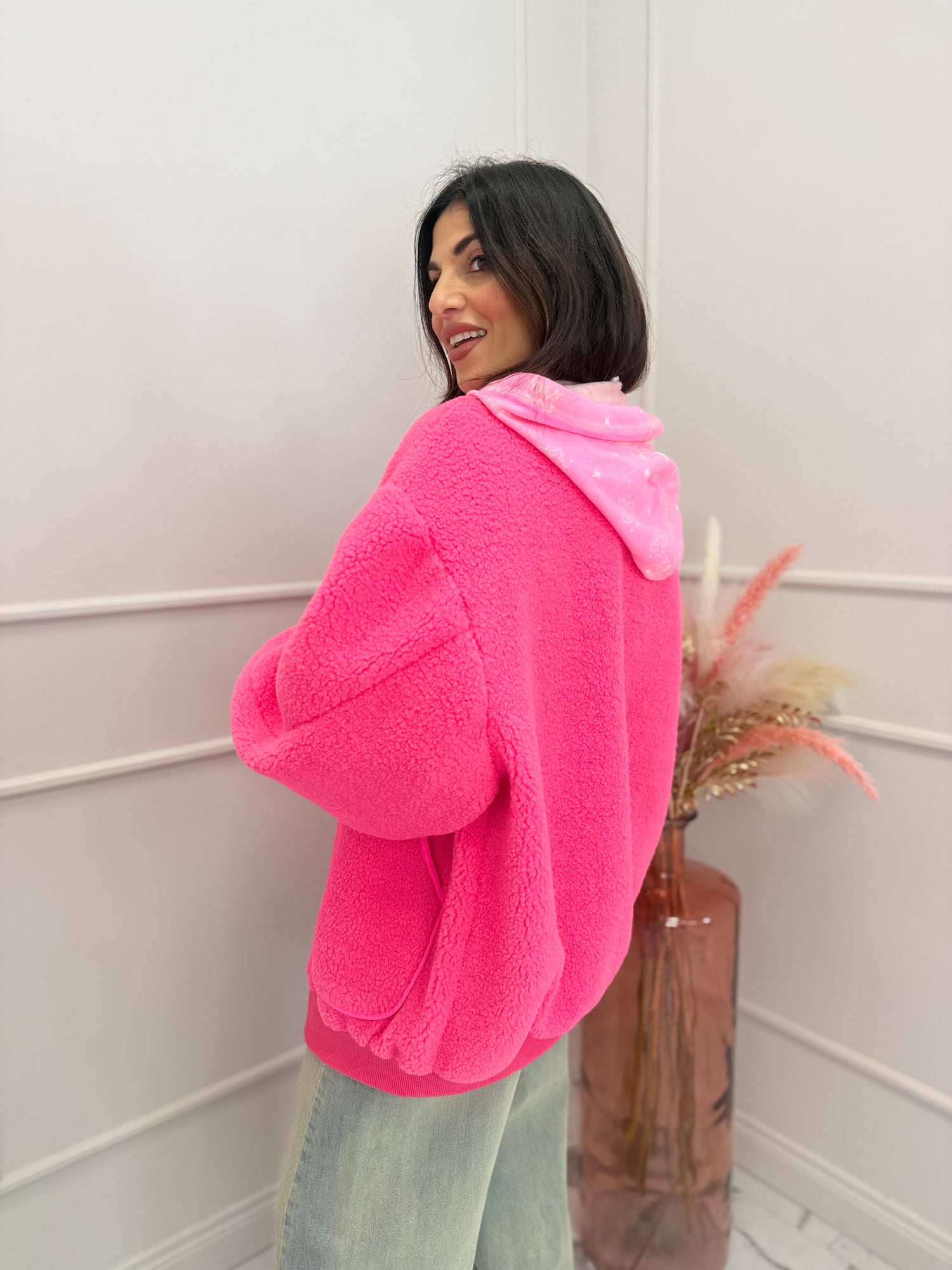 Bomber Teddy over ADORE’