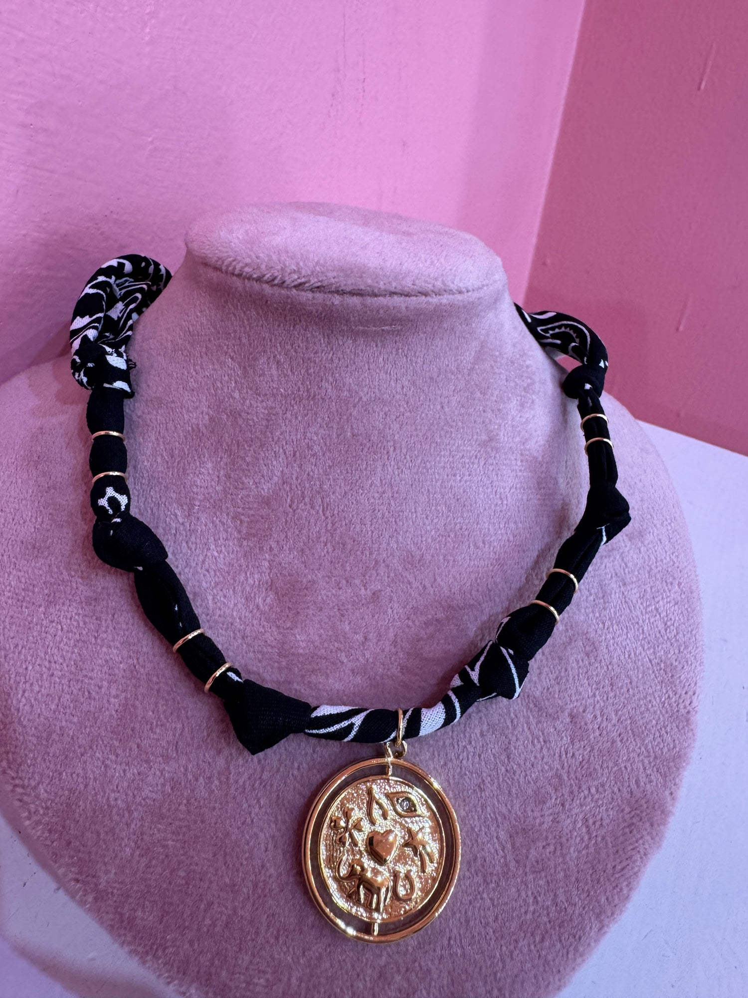 Collana bandana “Faith” BADHNATI JEWELRY