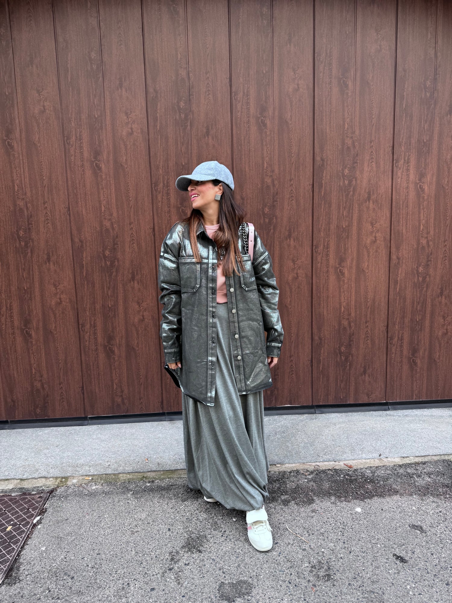 Camicia over effetto spalmato GLAMOROUS