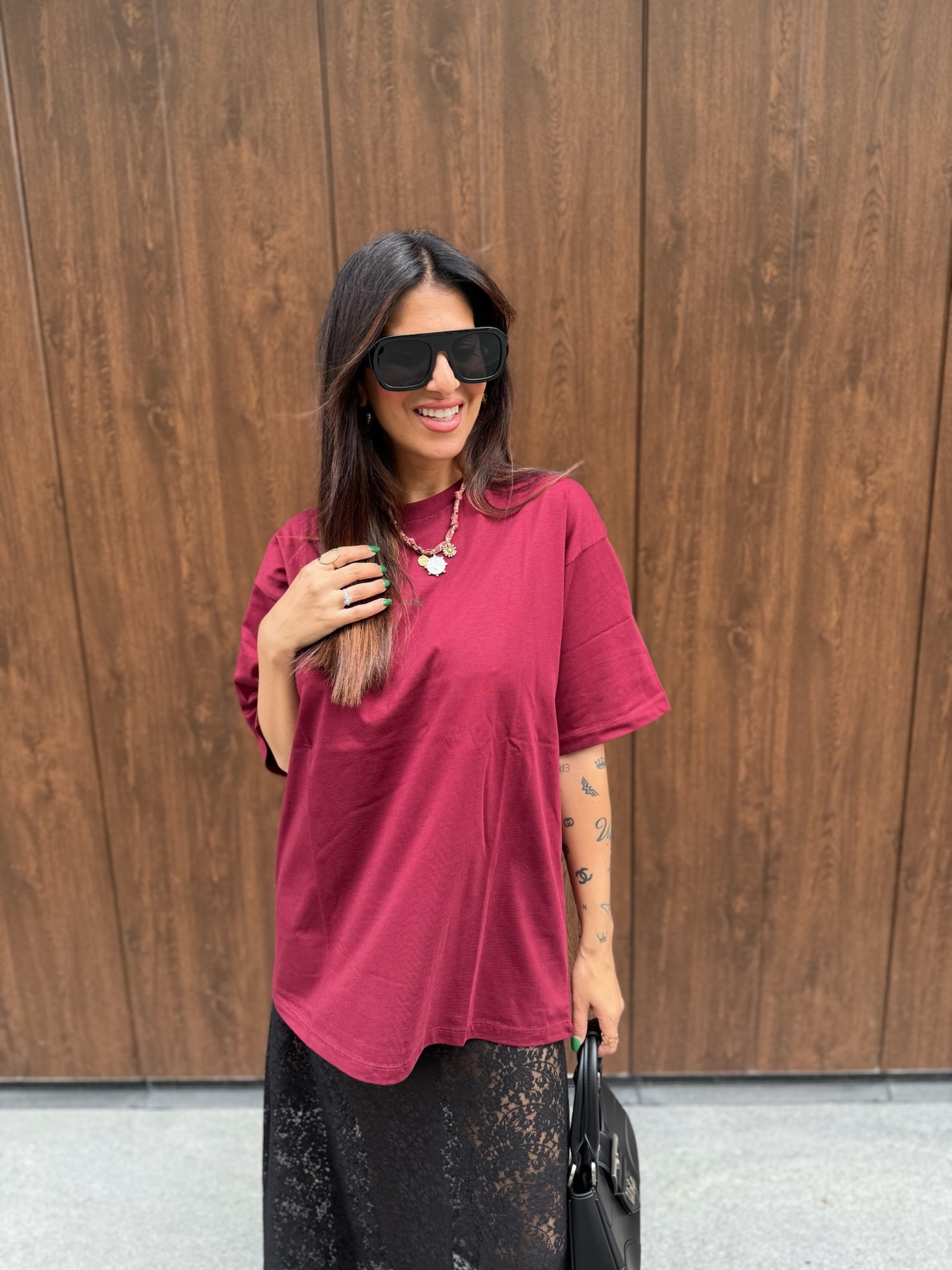 T-shirt over “Andrea logo” JJXX