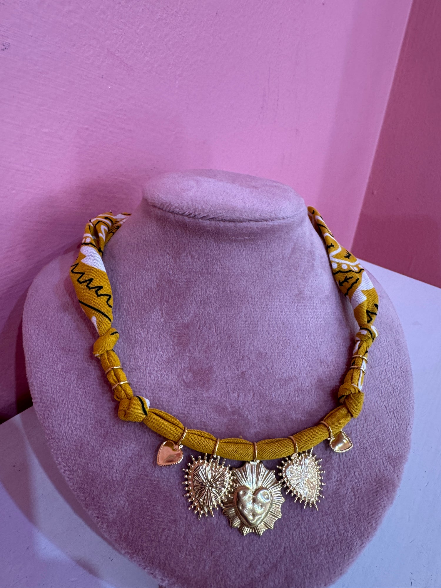 Collana bandana “Heart” BADHNATI JEWELRY