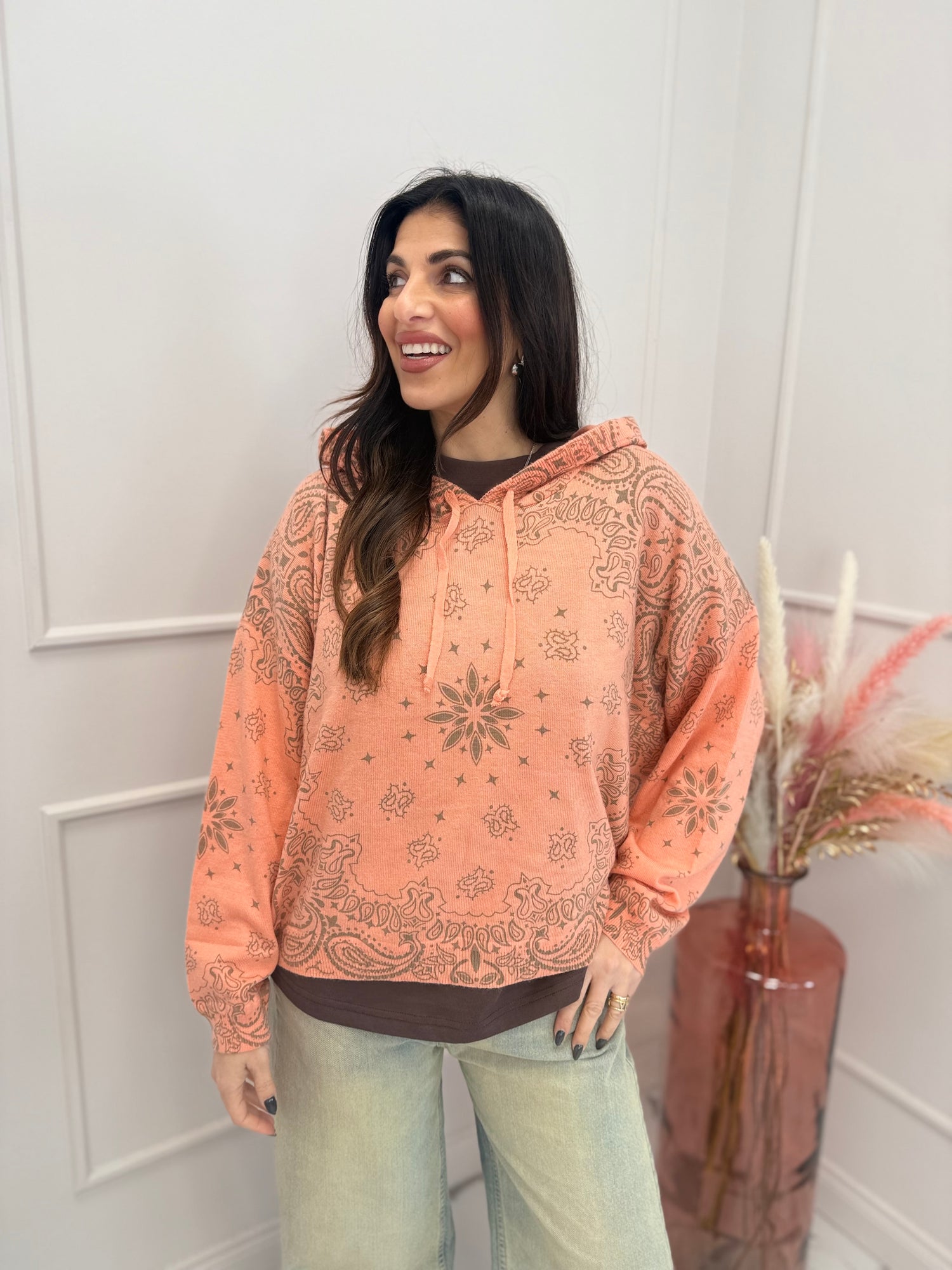 Maglia con cappuccio bandana ADORÉ