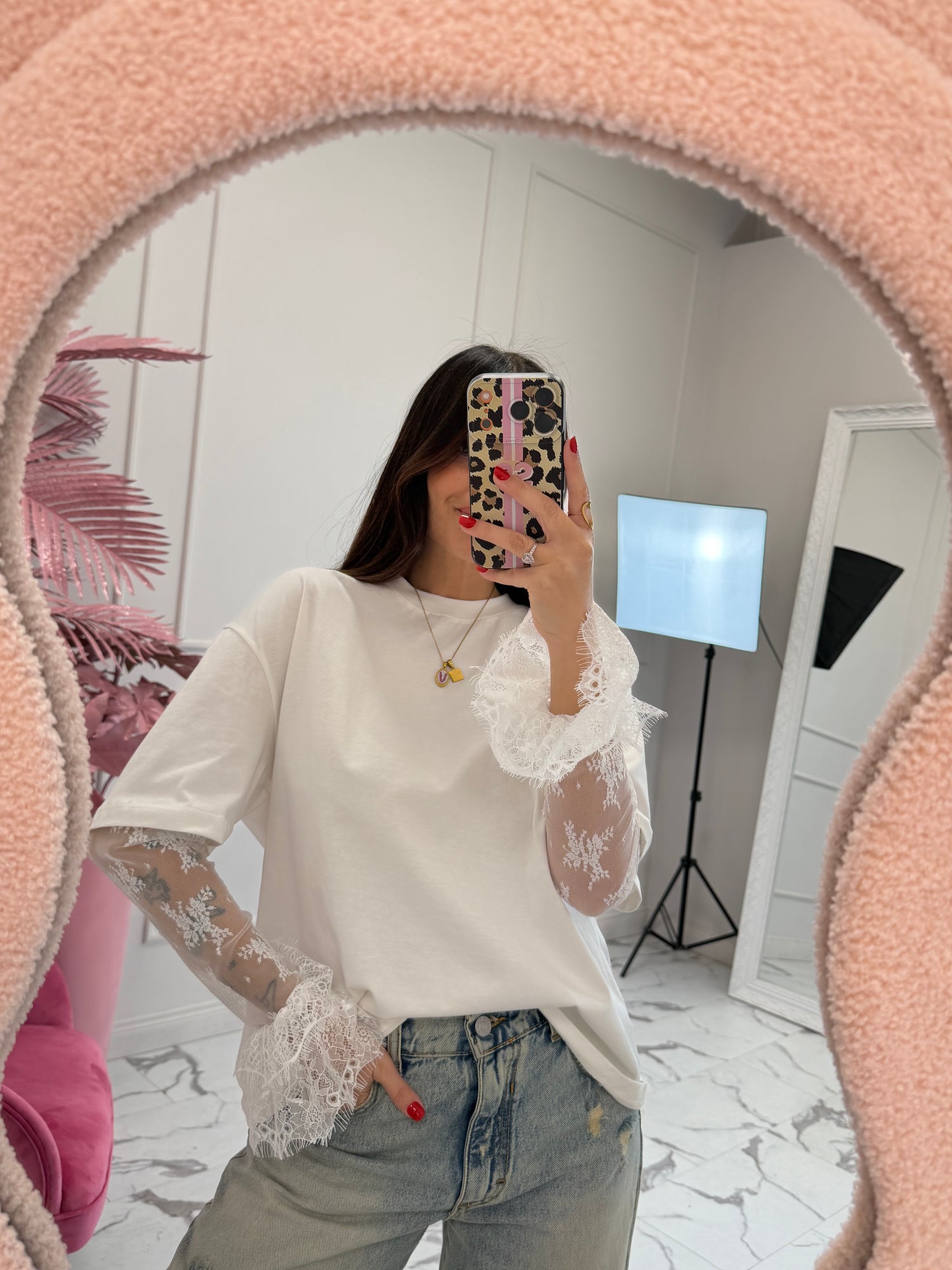T-shirt “Eloise” HAVE ONE