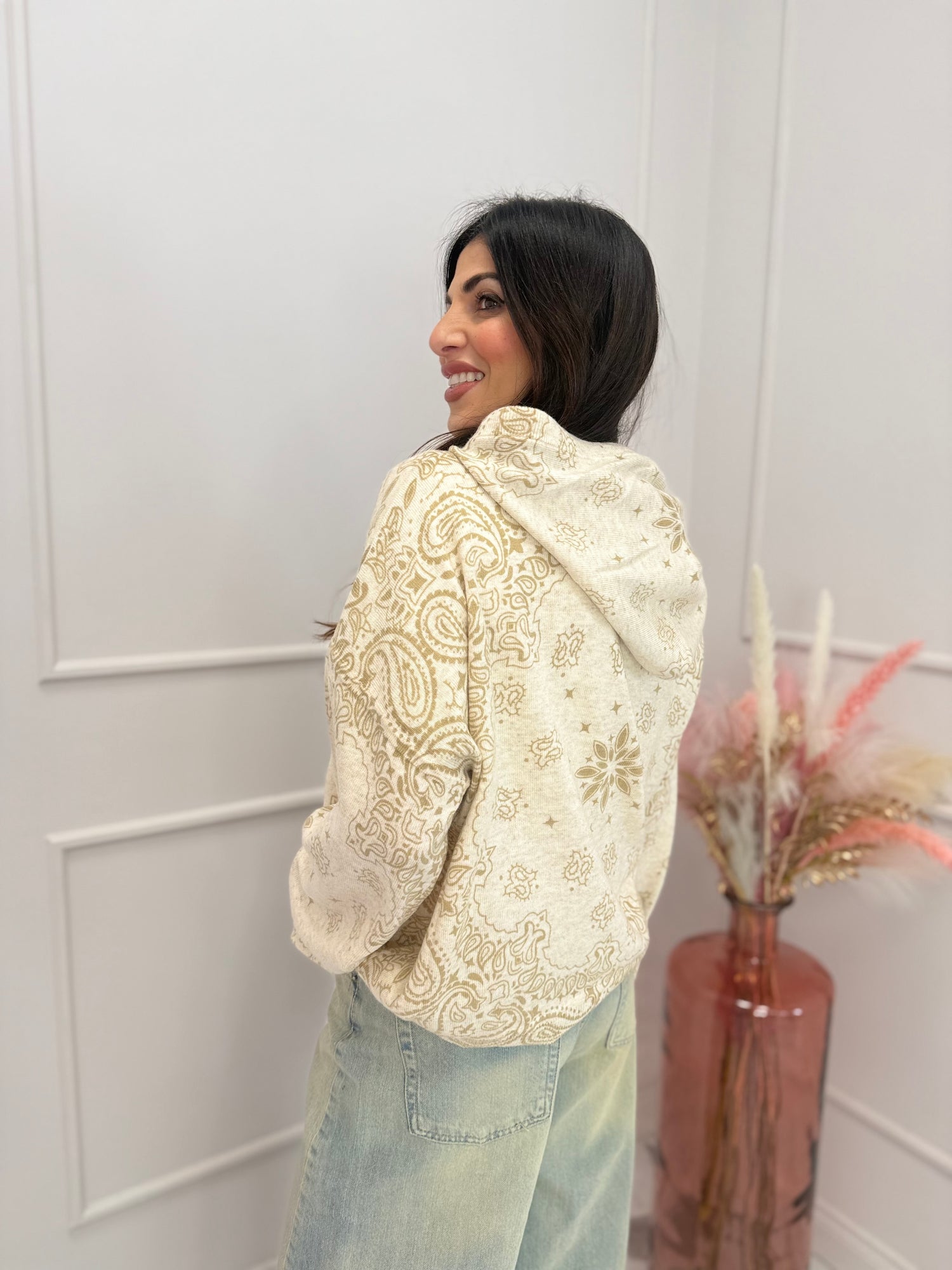 Maglia con cappuccio bandana ADORÉ