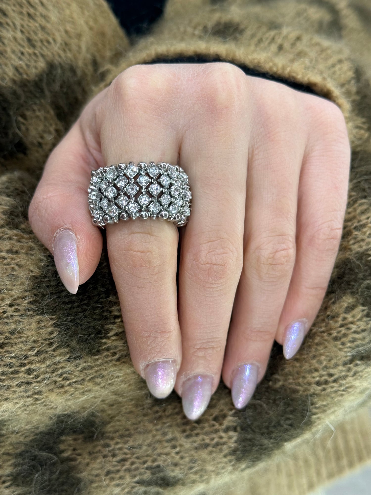 Anello “Light” LIP