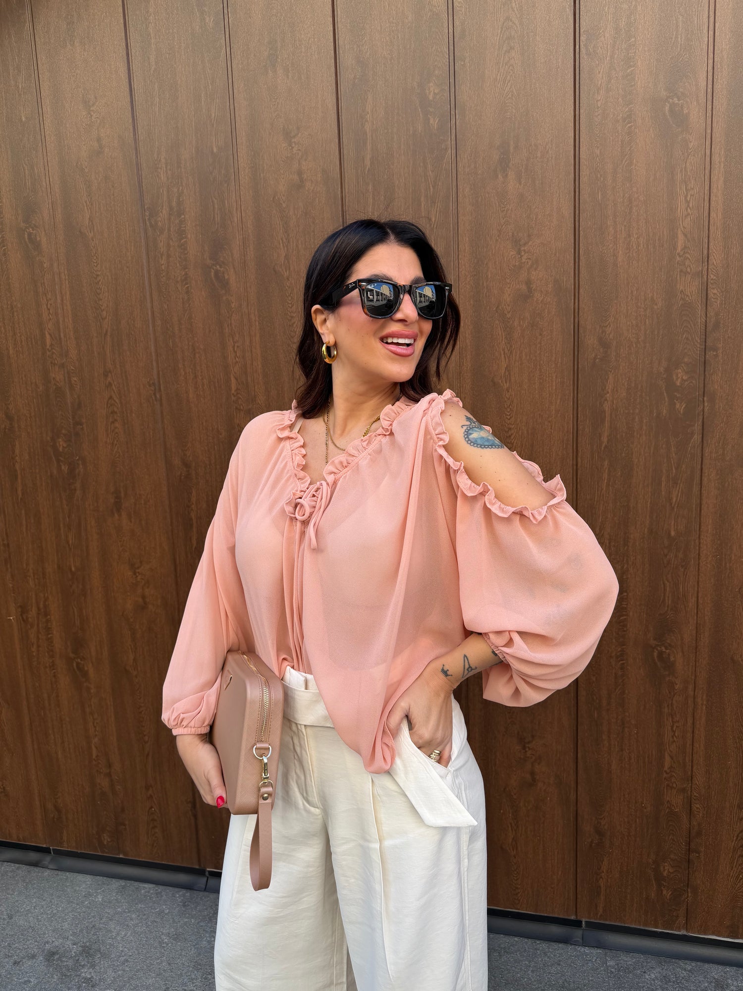 Blusa “Camile” GLAMOROUS