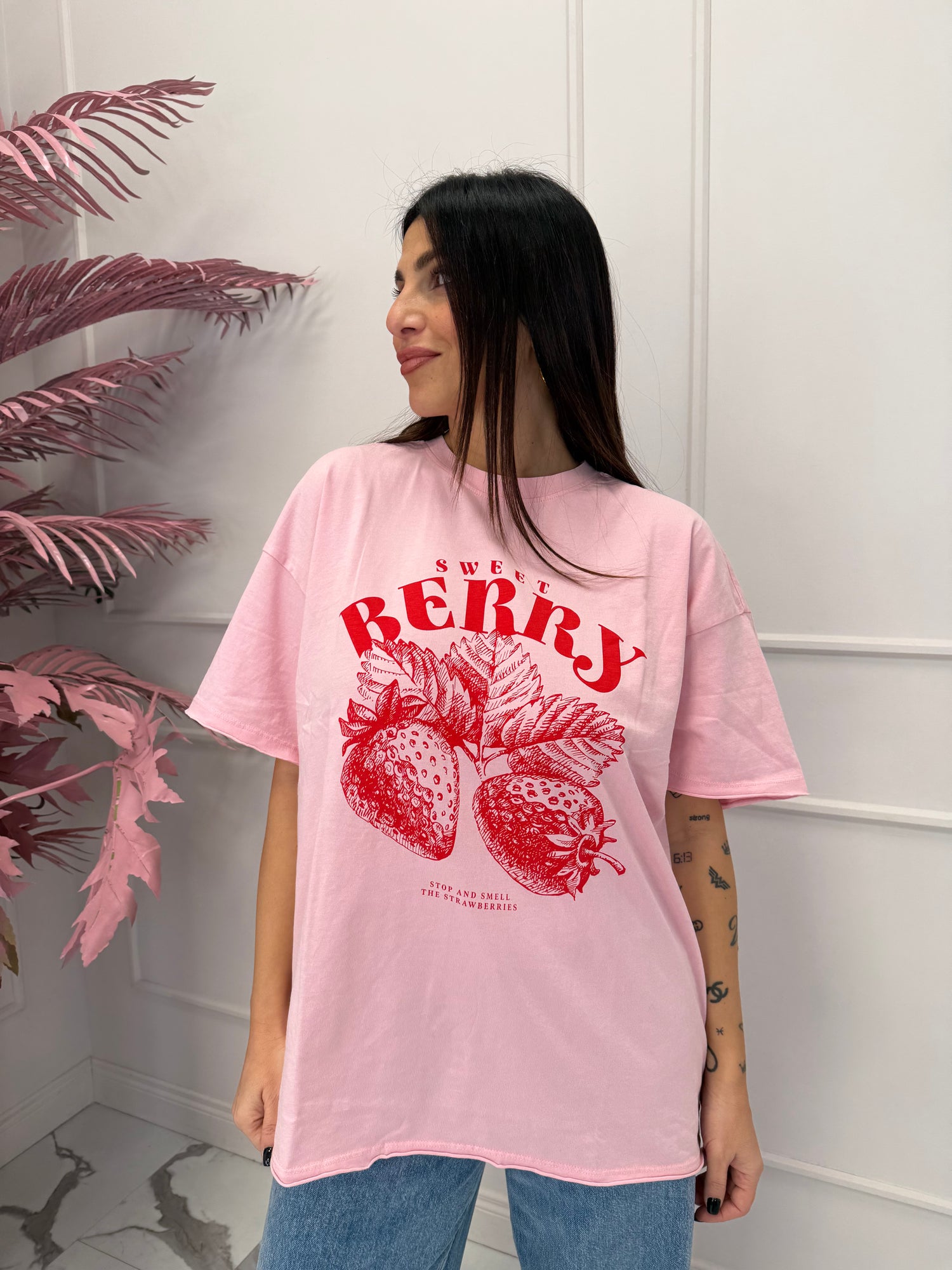 T-shirt over “Kinna” ONLY