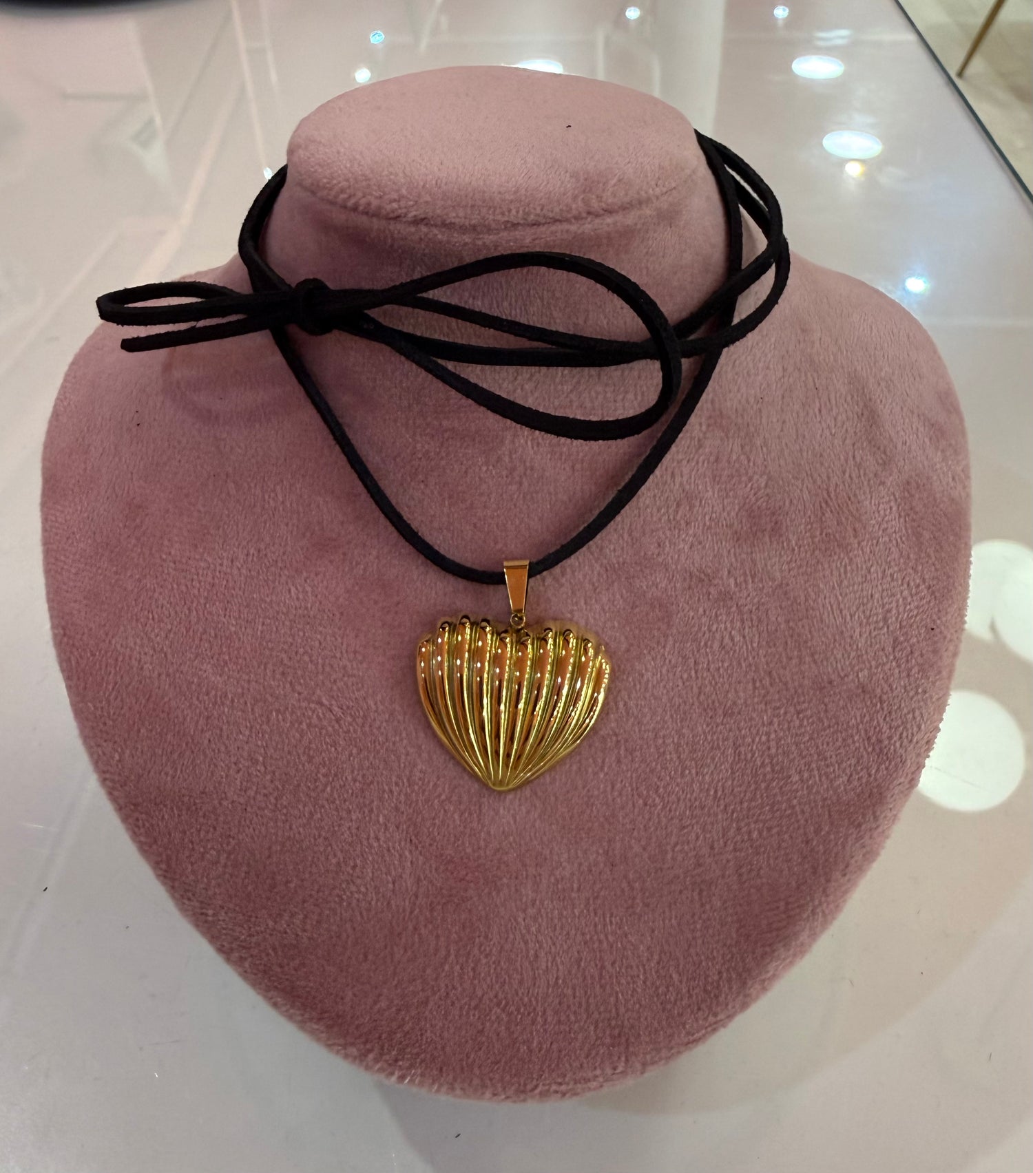 Collana choker “Love” LIP