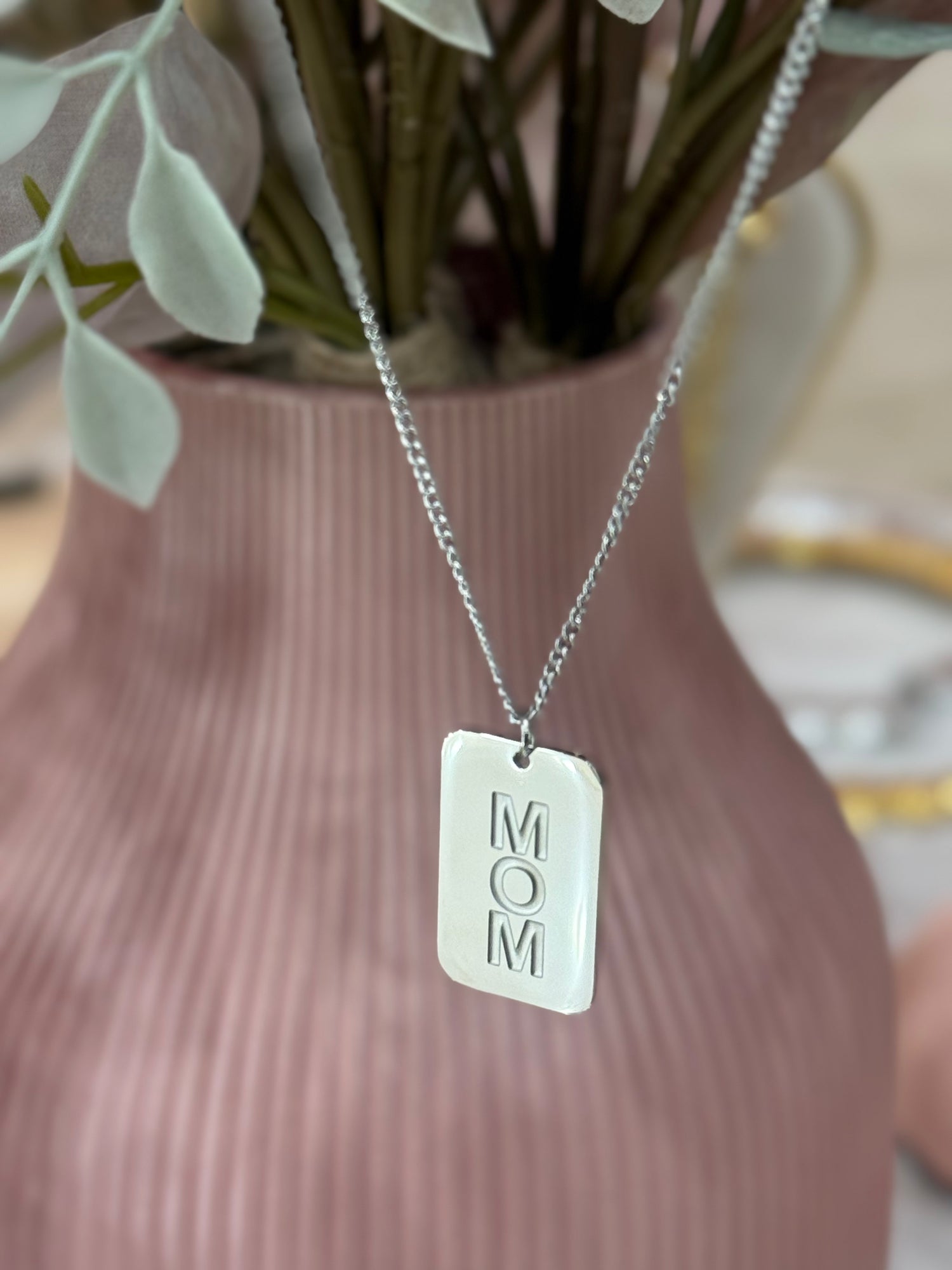 Collana “Mom” LIP