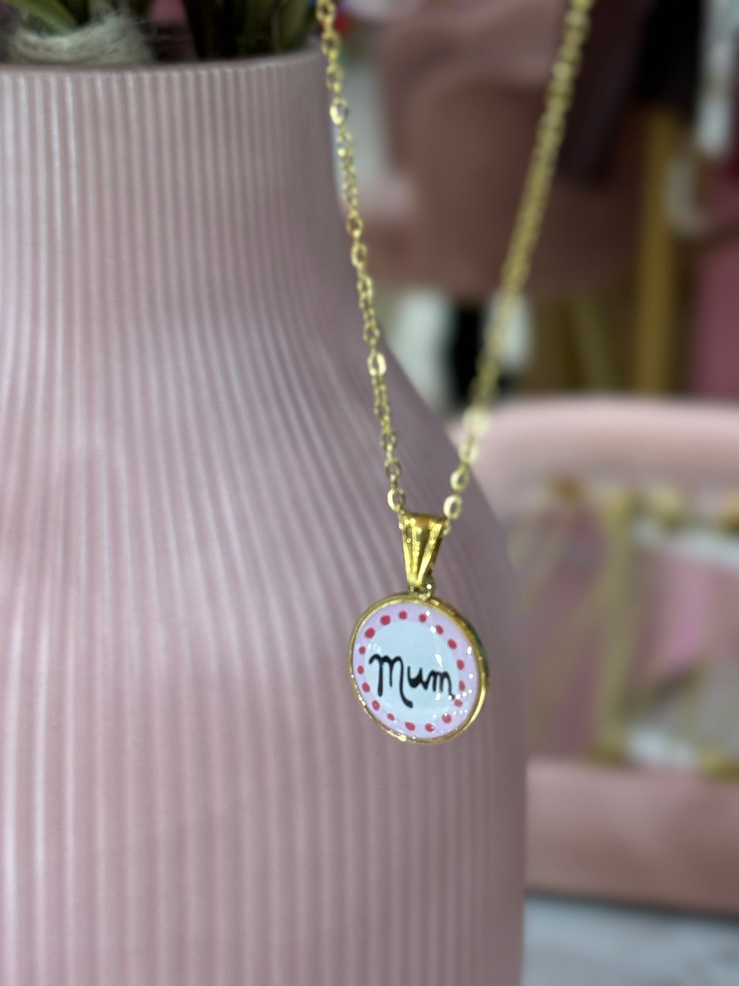 Collana “Mum pois” LIP