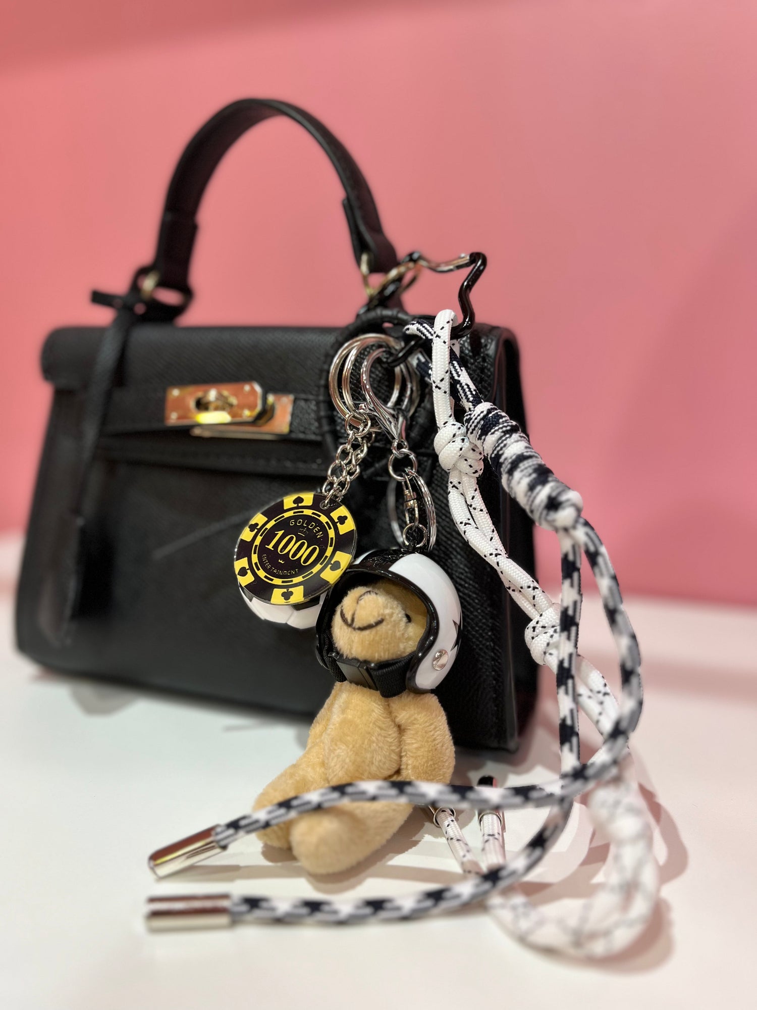 Charms “Golden Football” LIP