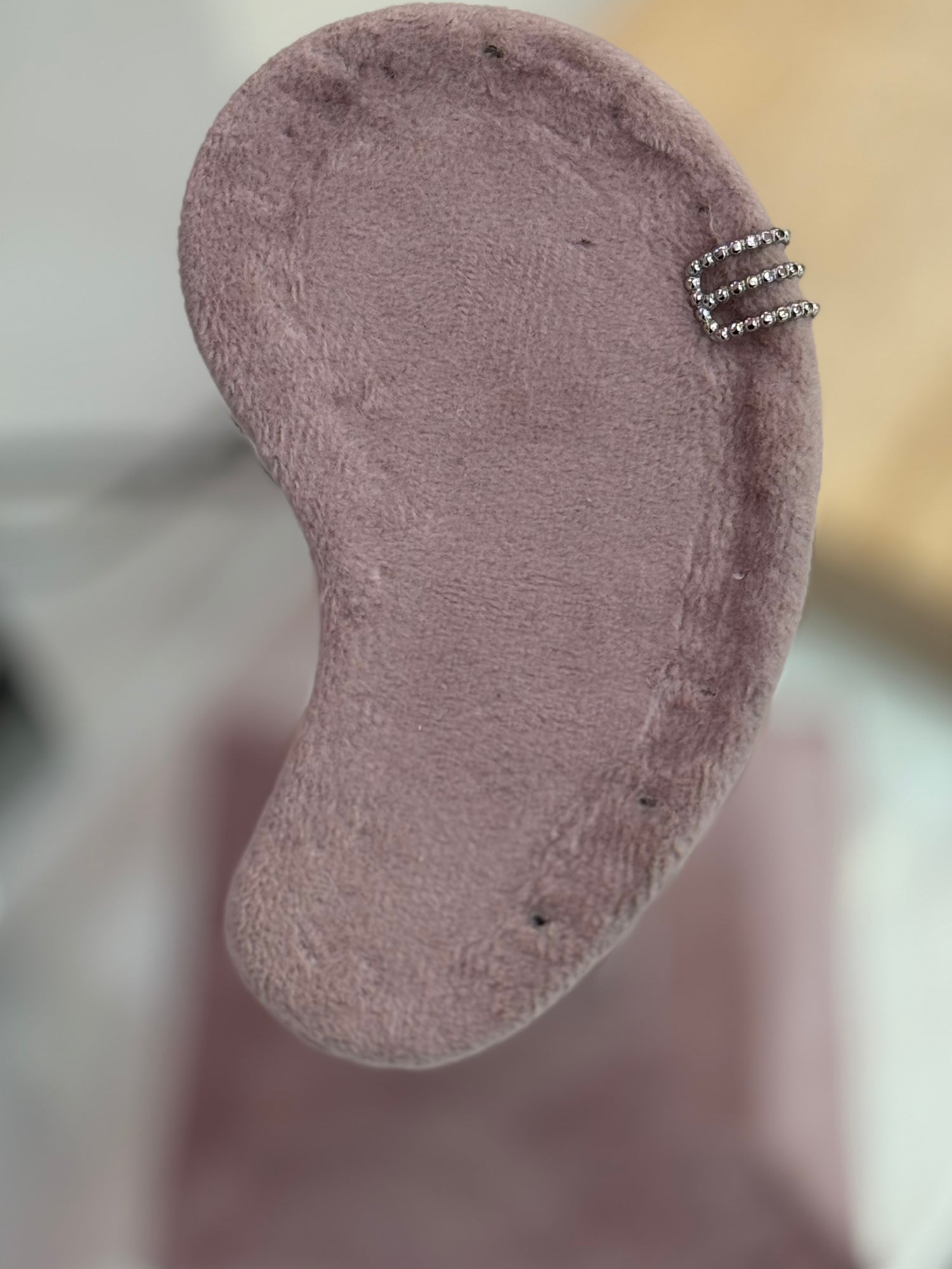 Ear Cuff “Ring” LIP