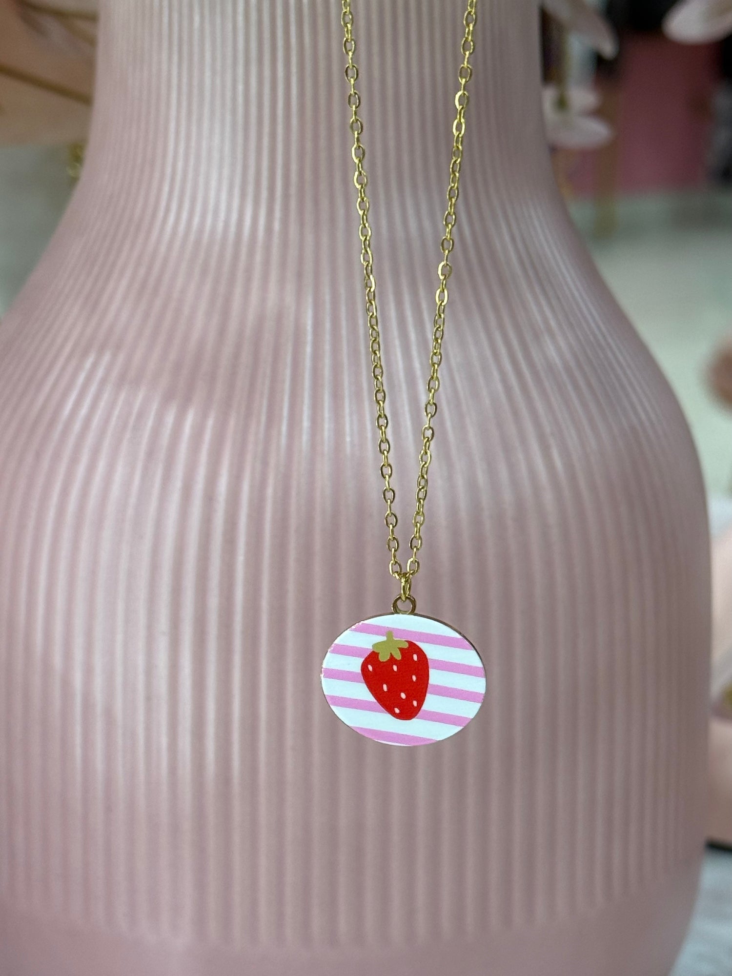 Collana “Strawberry” LIP