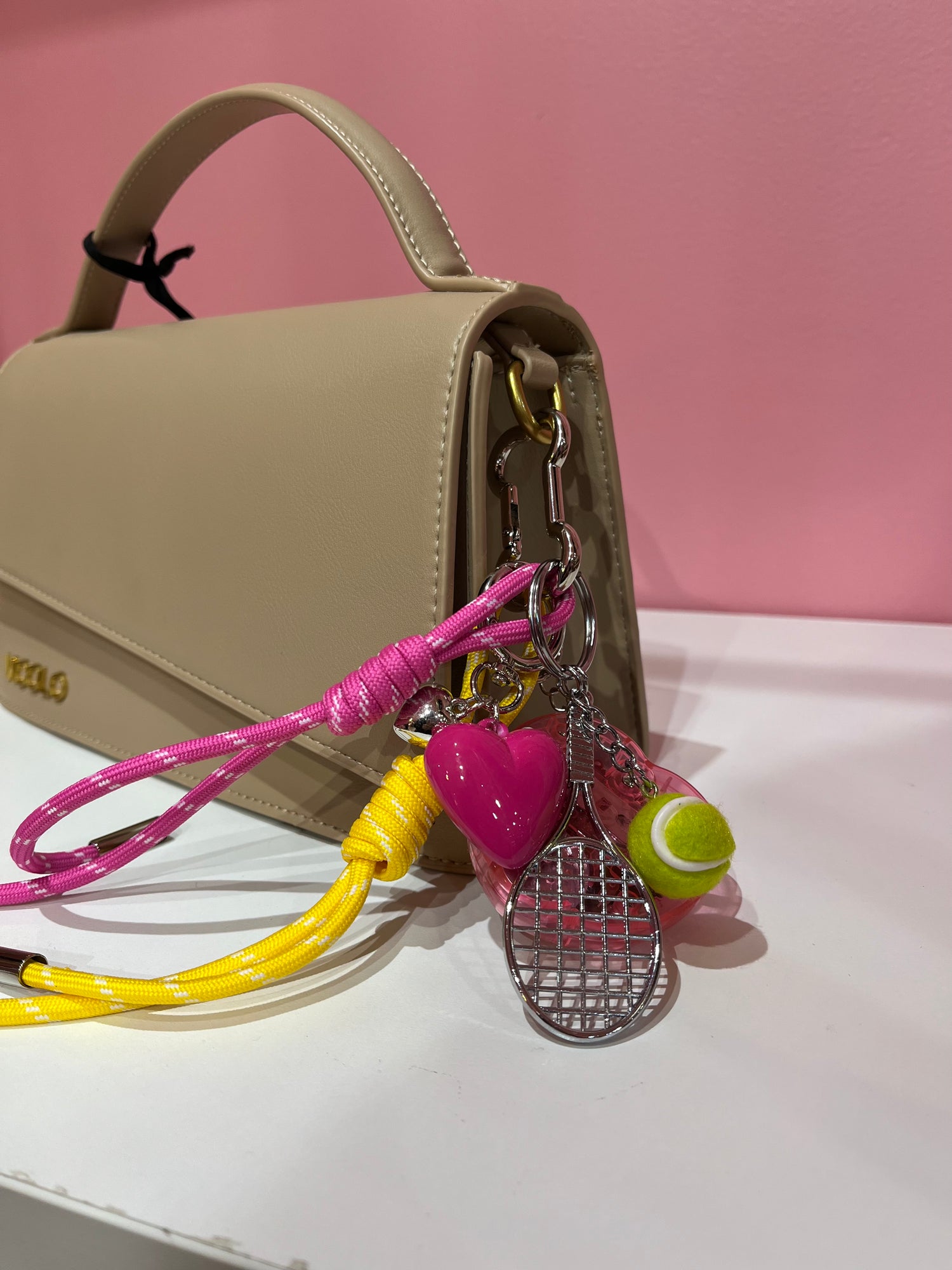 Charms “Tamagotchi” LIP