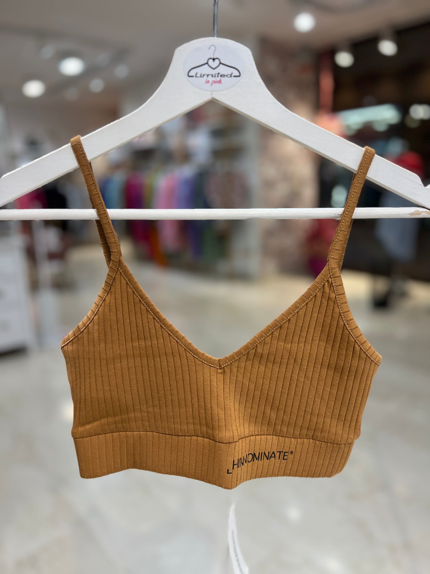 Top a costine con logo HINNOMINATE