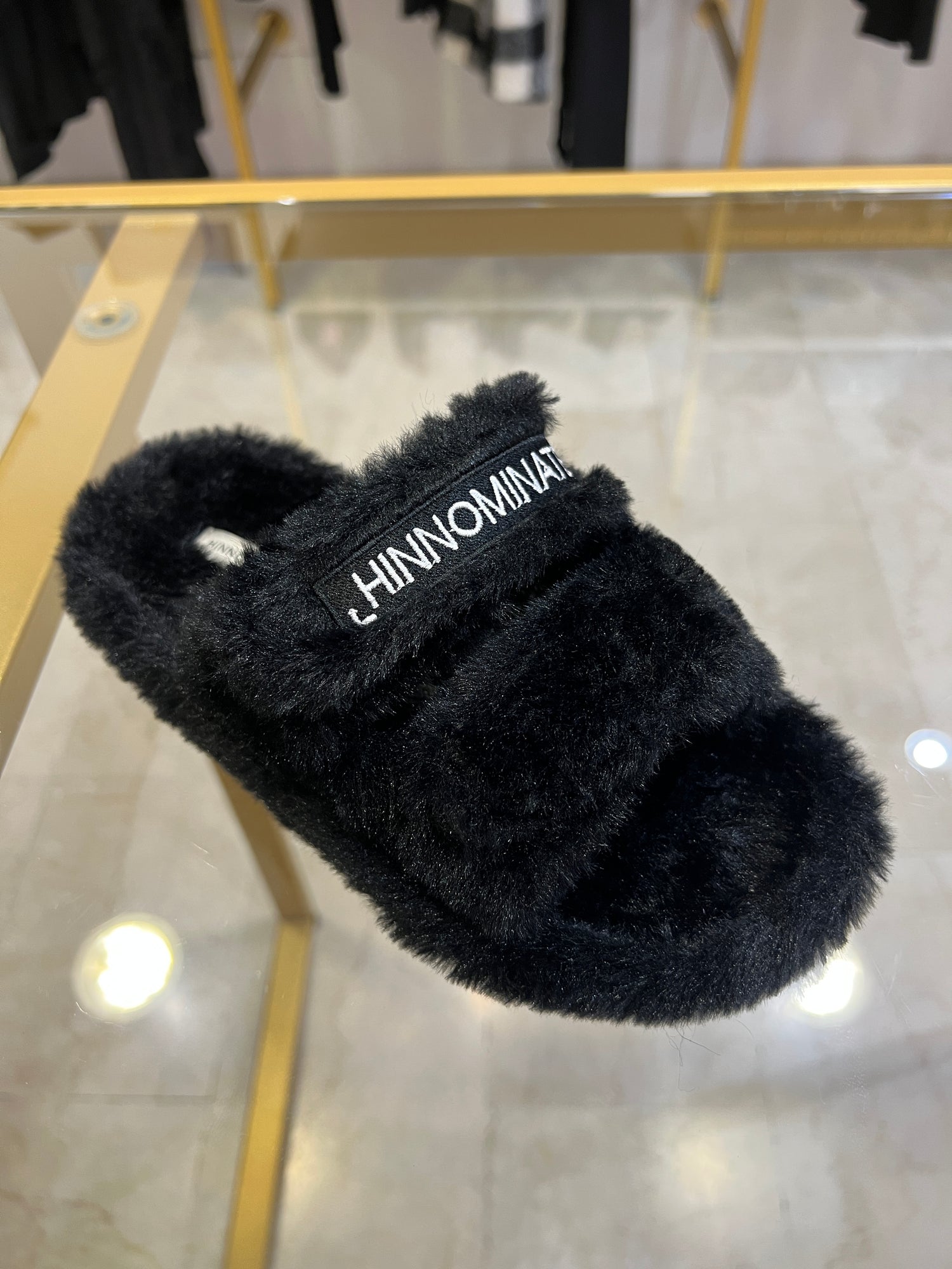 Ciabatta “Peluche” HINNOMINATE