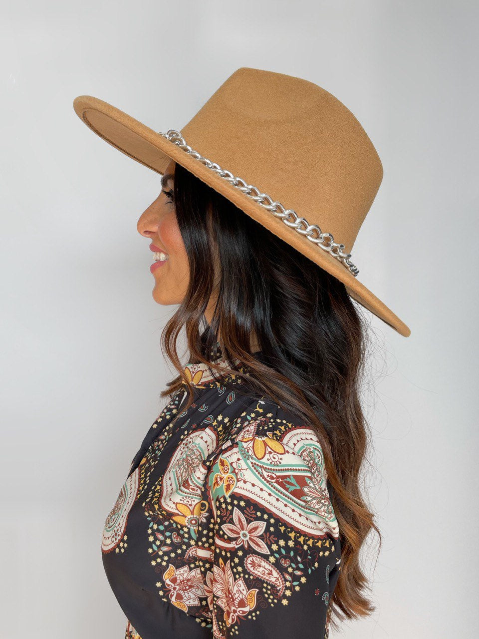 Cappello tesa larga LIP