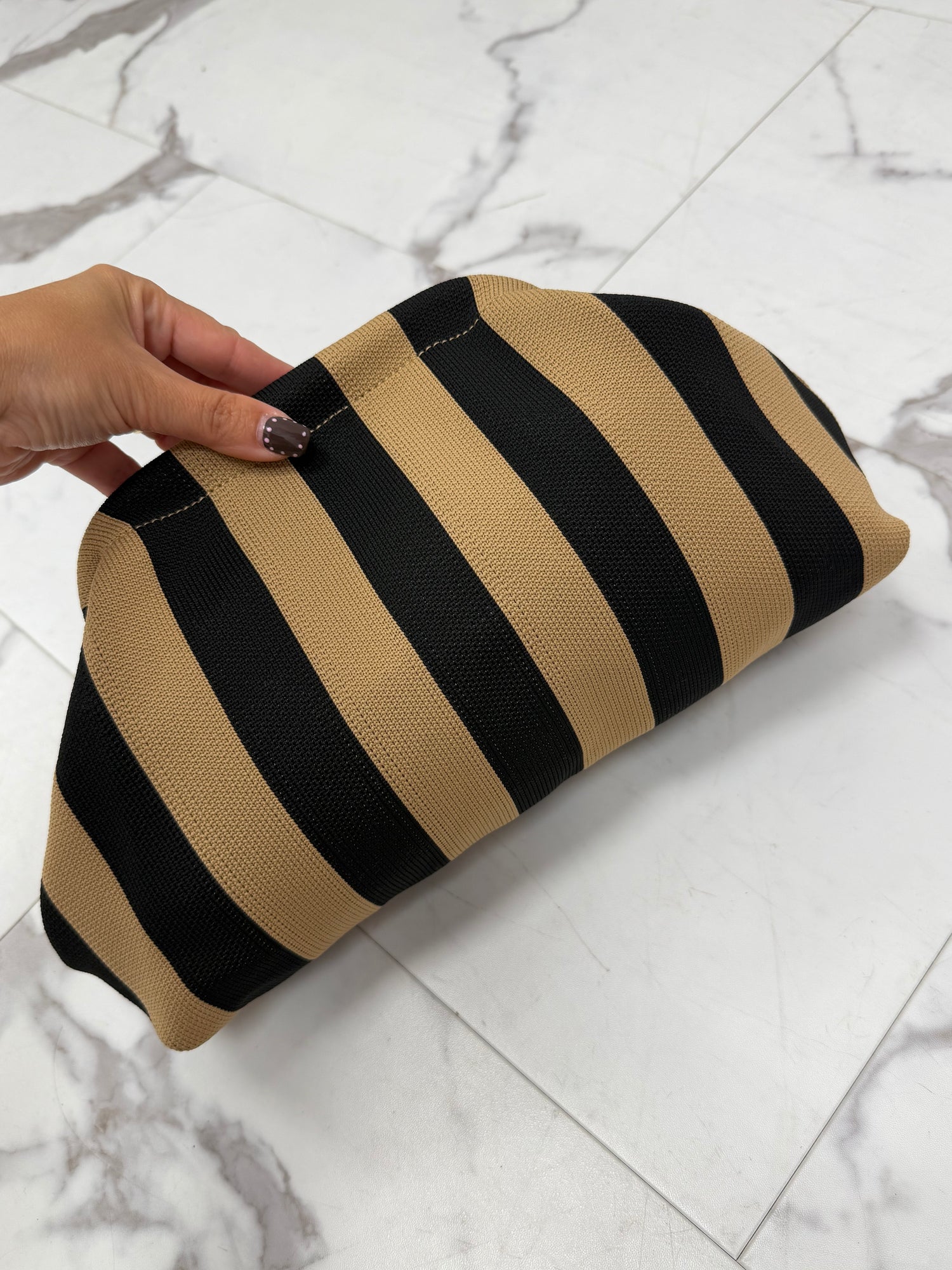 Borsa pouch  “Millerighe” LIP