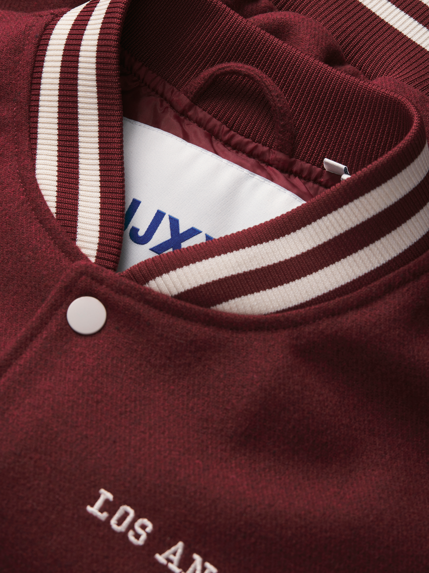 Giacca College “Essi” JJXX