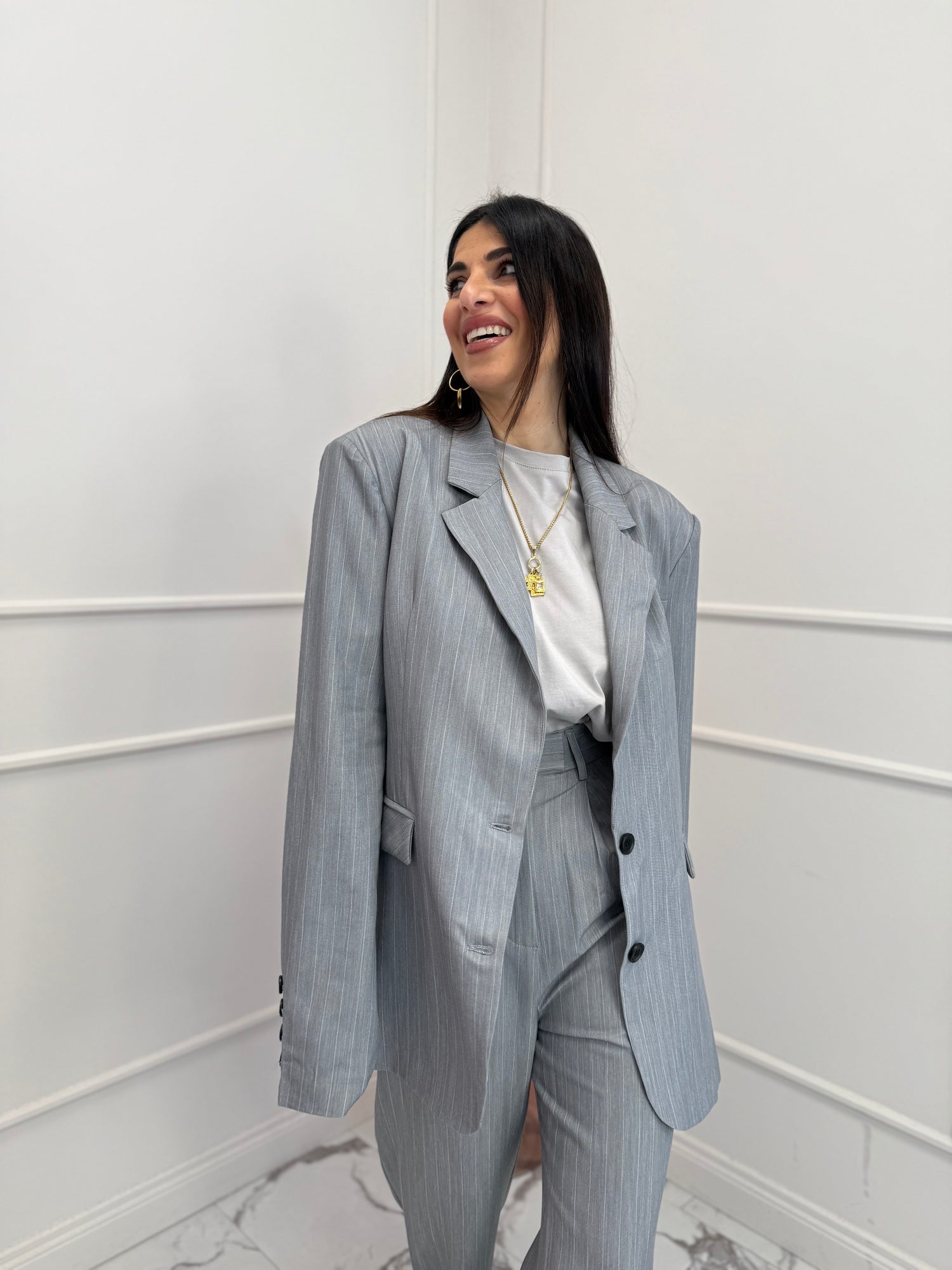 Blazer over gessato GLAMOROUS
