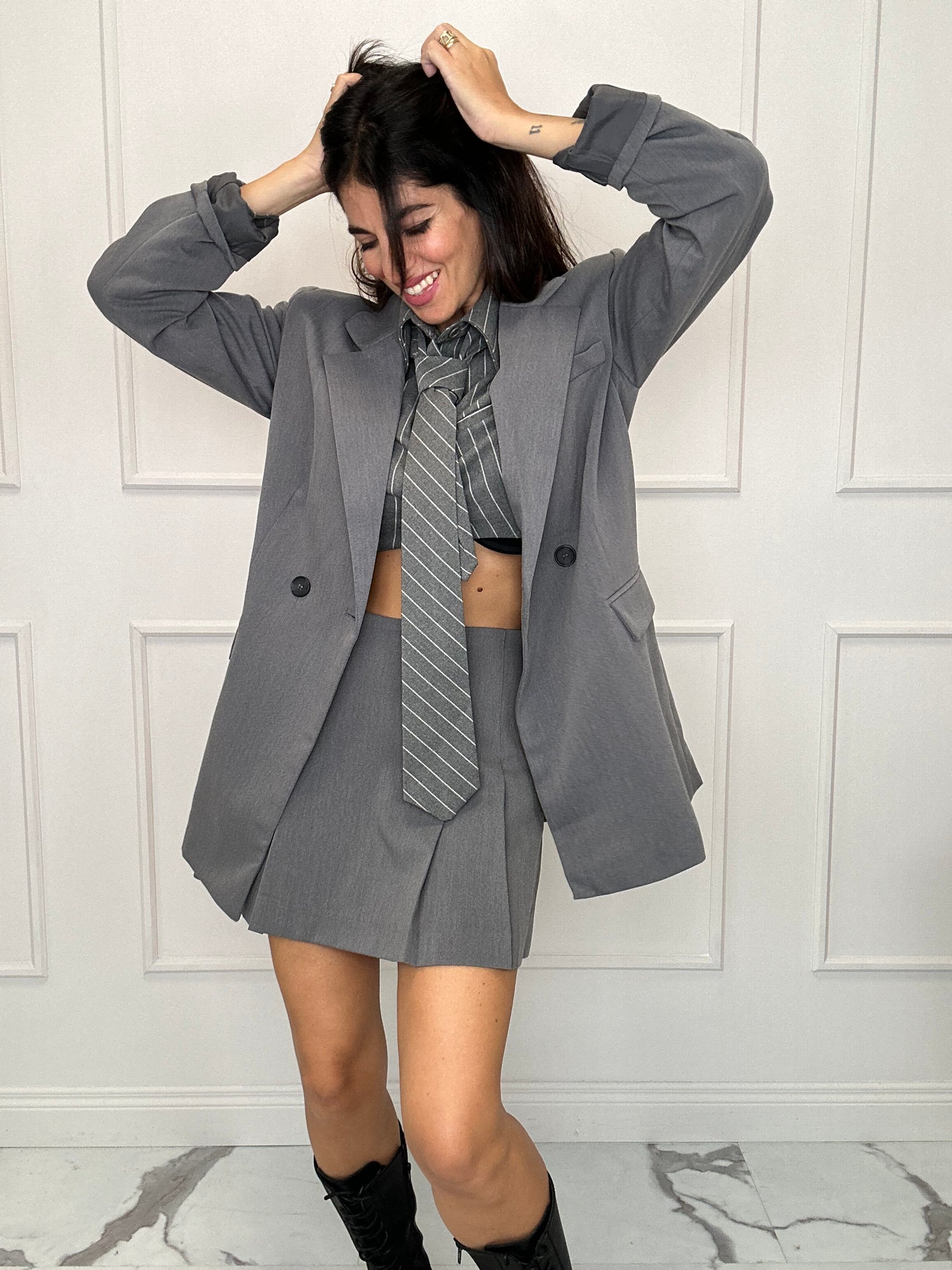 Camicia crop cravatta “Gessata” LUMINA