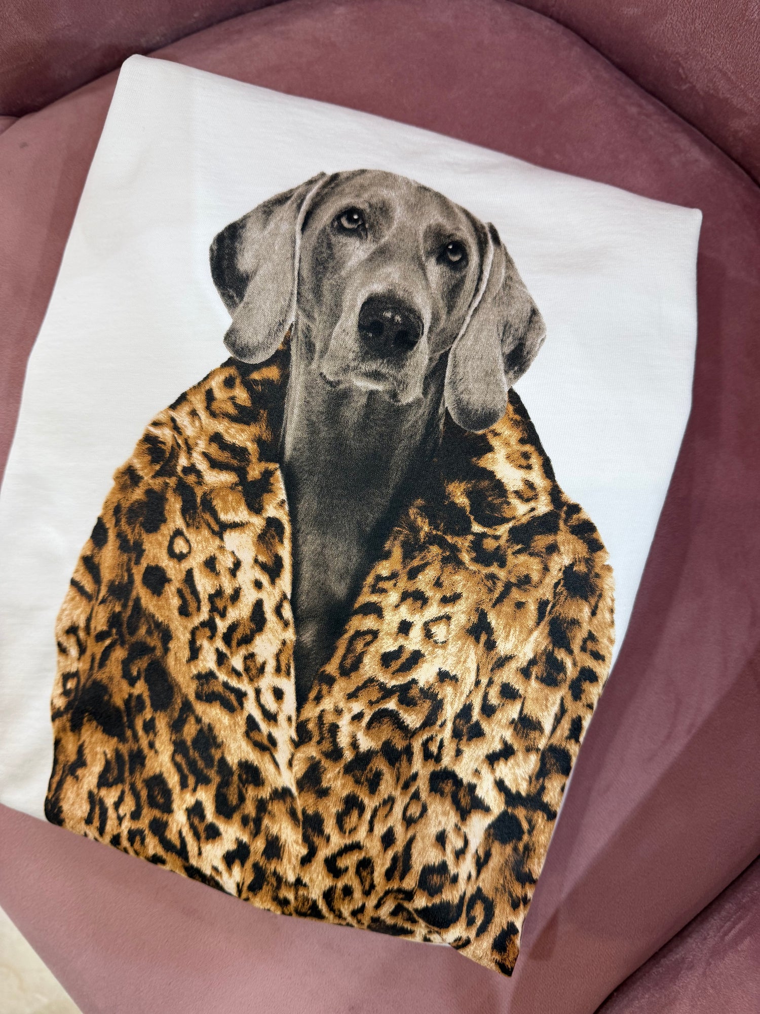 T-shirt “Pets”  LUMINA