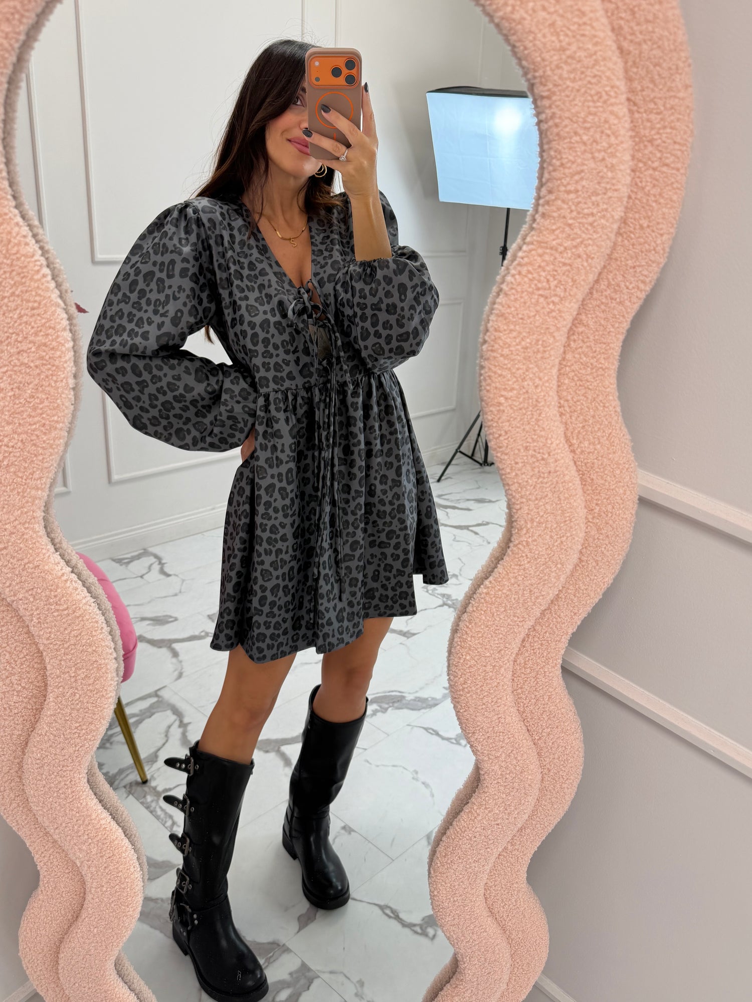 Abito “Grey Leo” GLAMOROUS