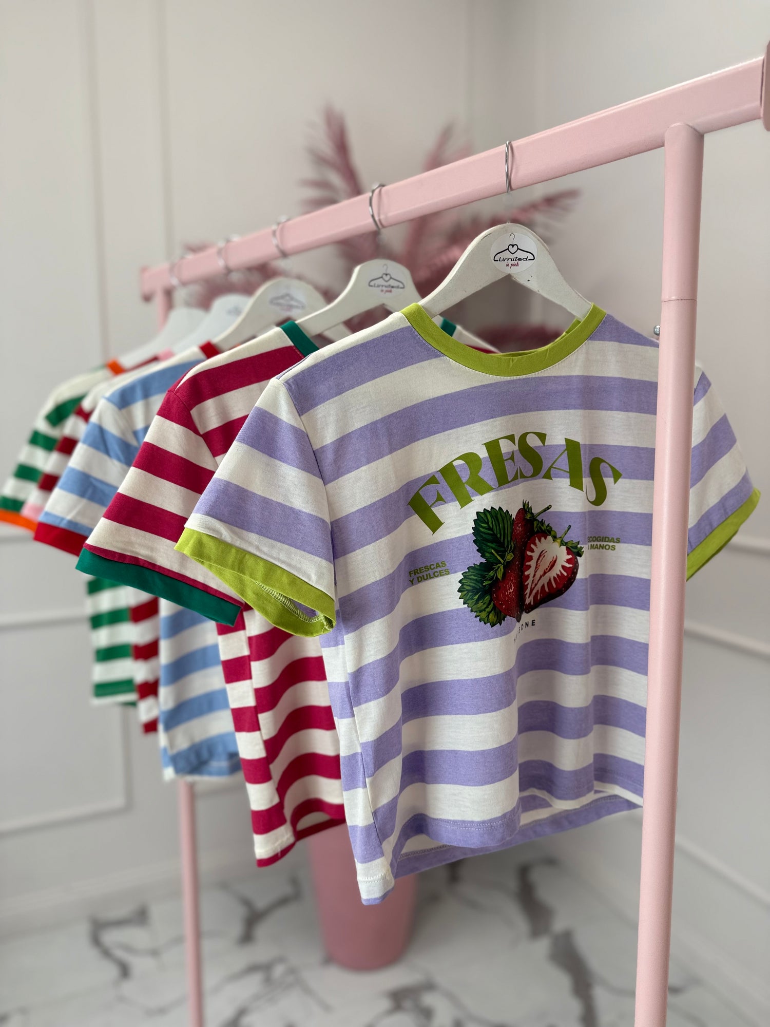 T-shirt “Fruits” HAVE ONE