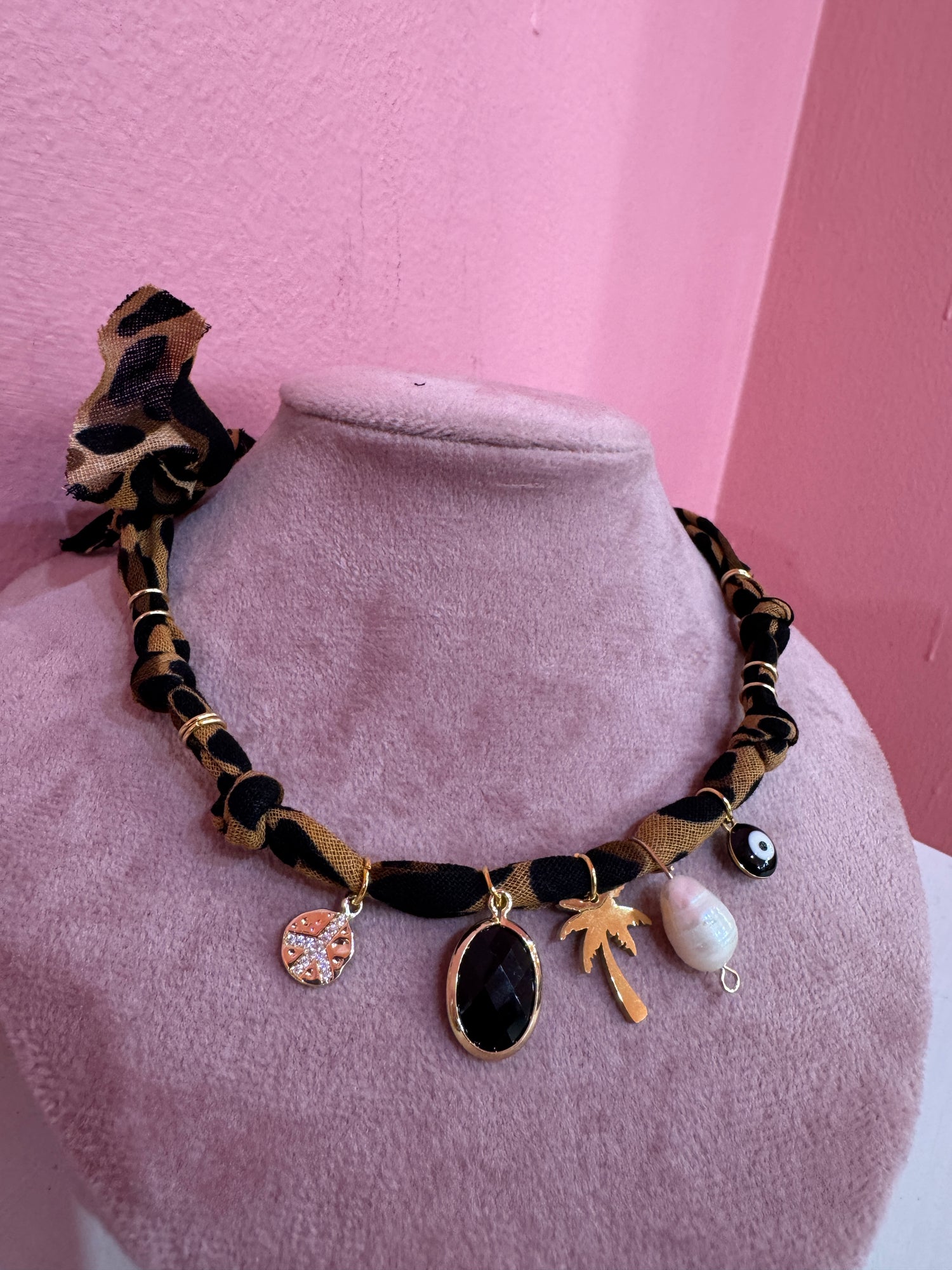 Collana bandana “Animalier” BADHNATI JEWELRY