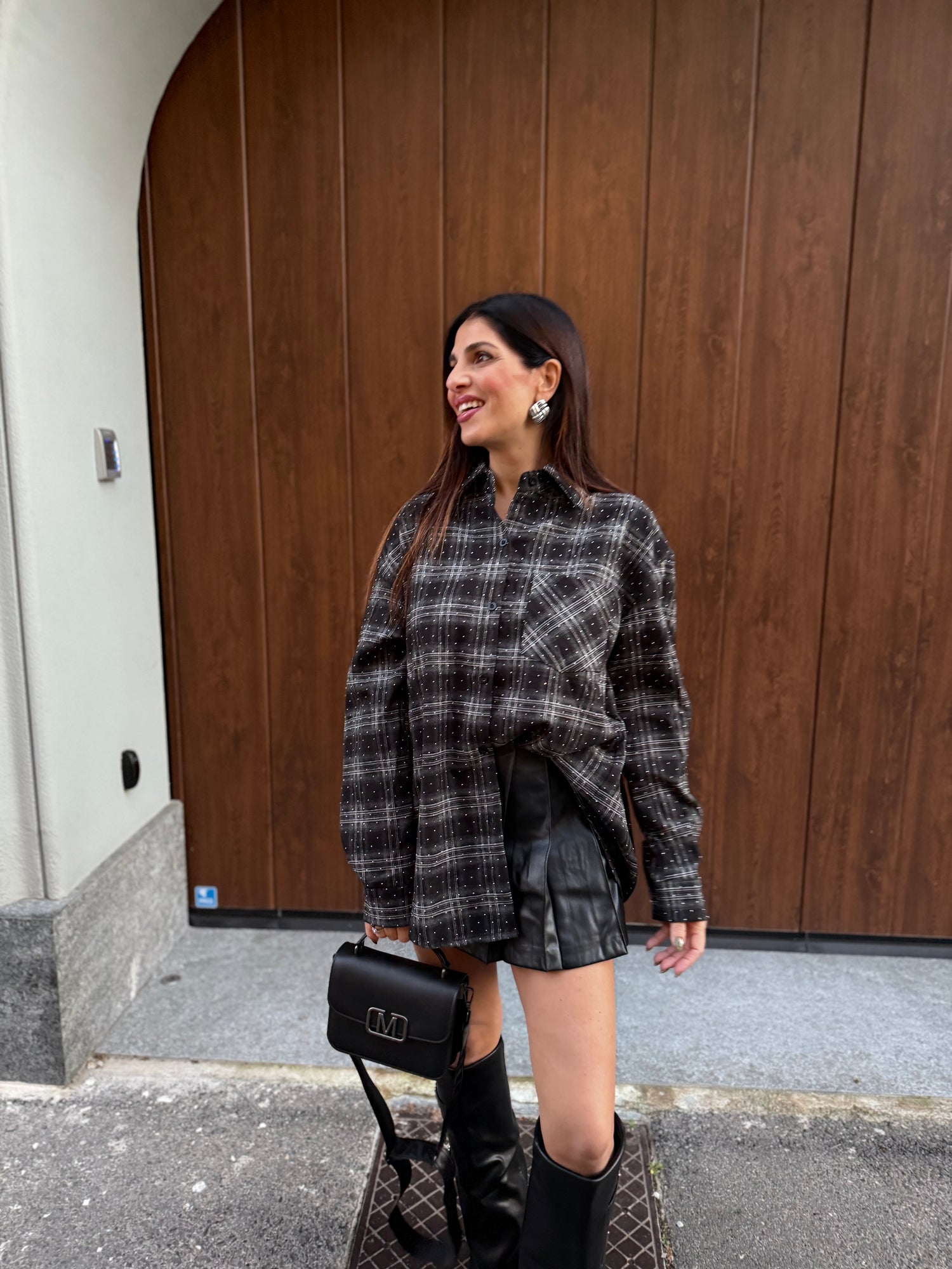 Gonna shorts “Amili” ONLY